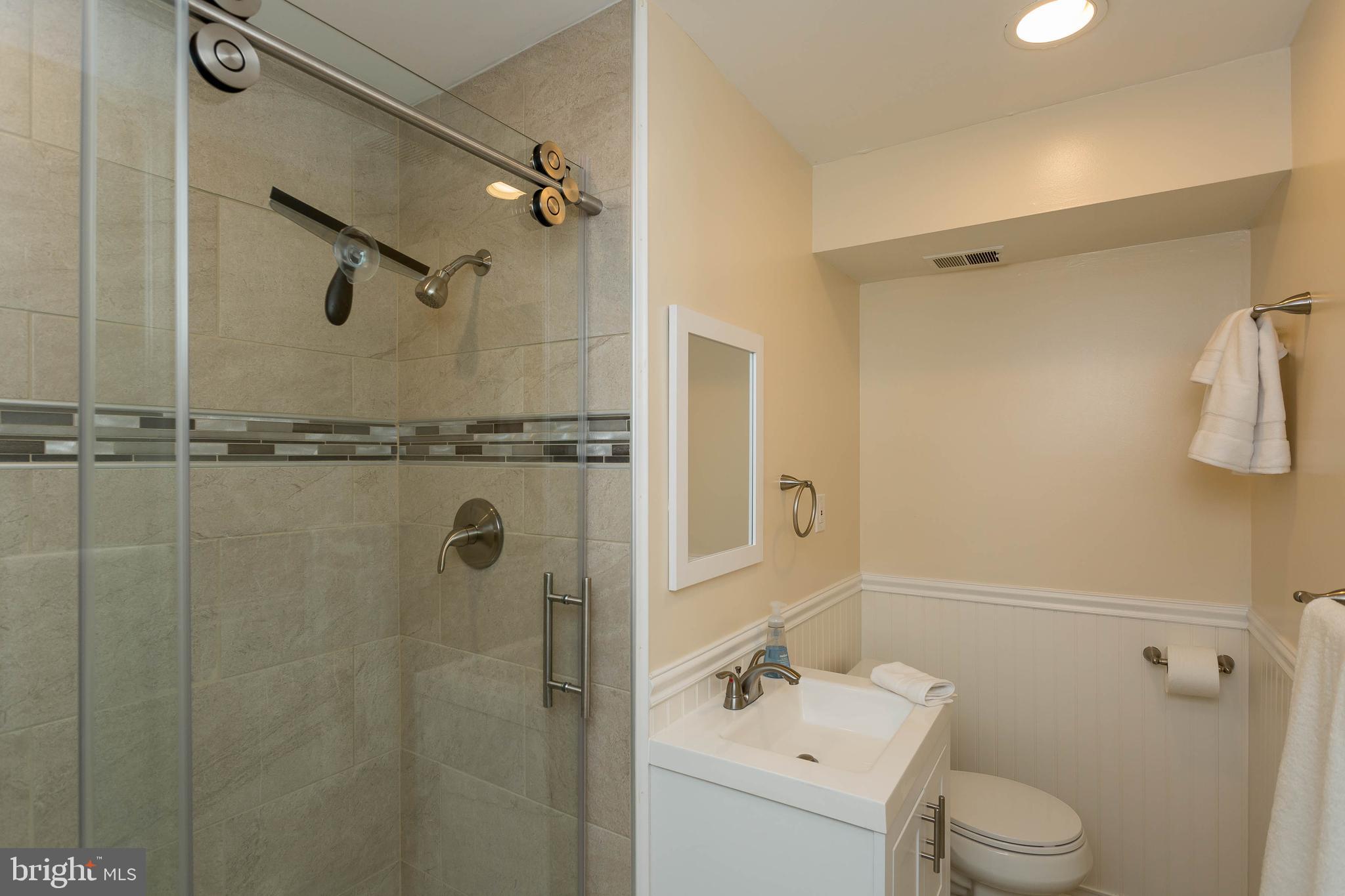 PINEWOOD GREENS - Residential