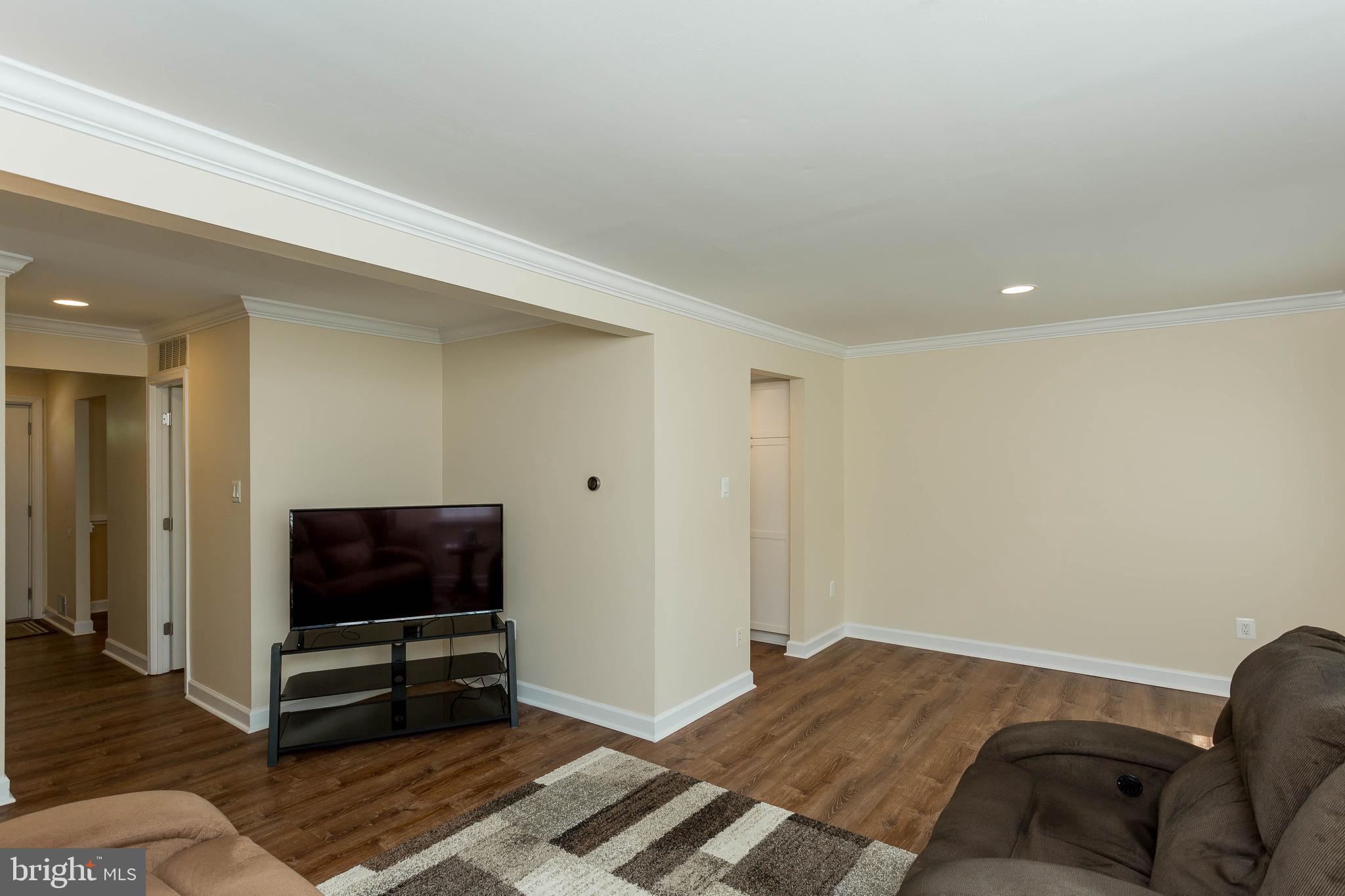 PINEWOOD GREENS - Residential