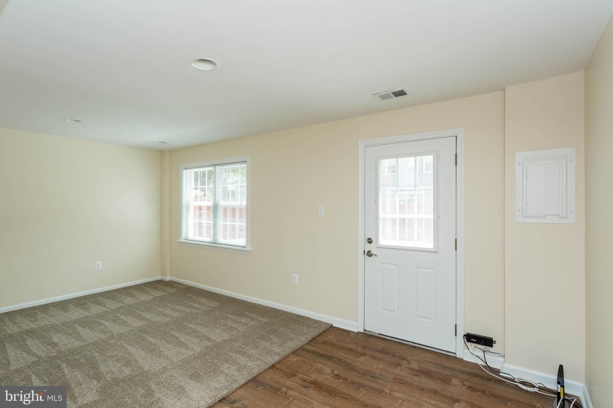 PINEWOOD GREENS - Residential