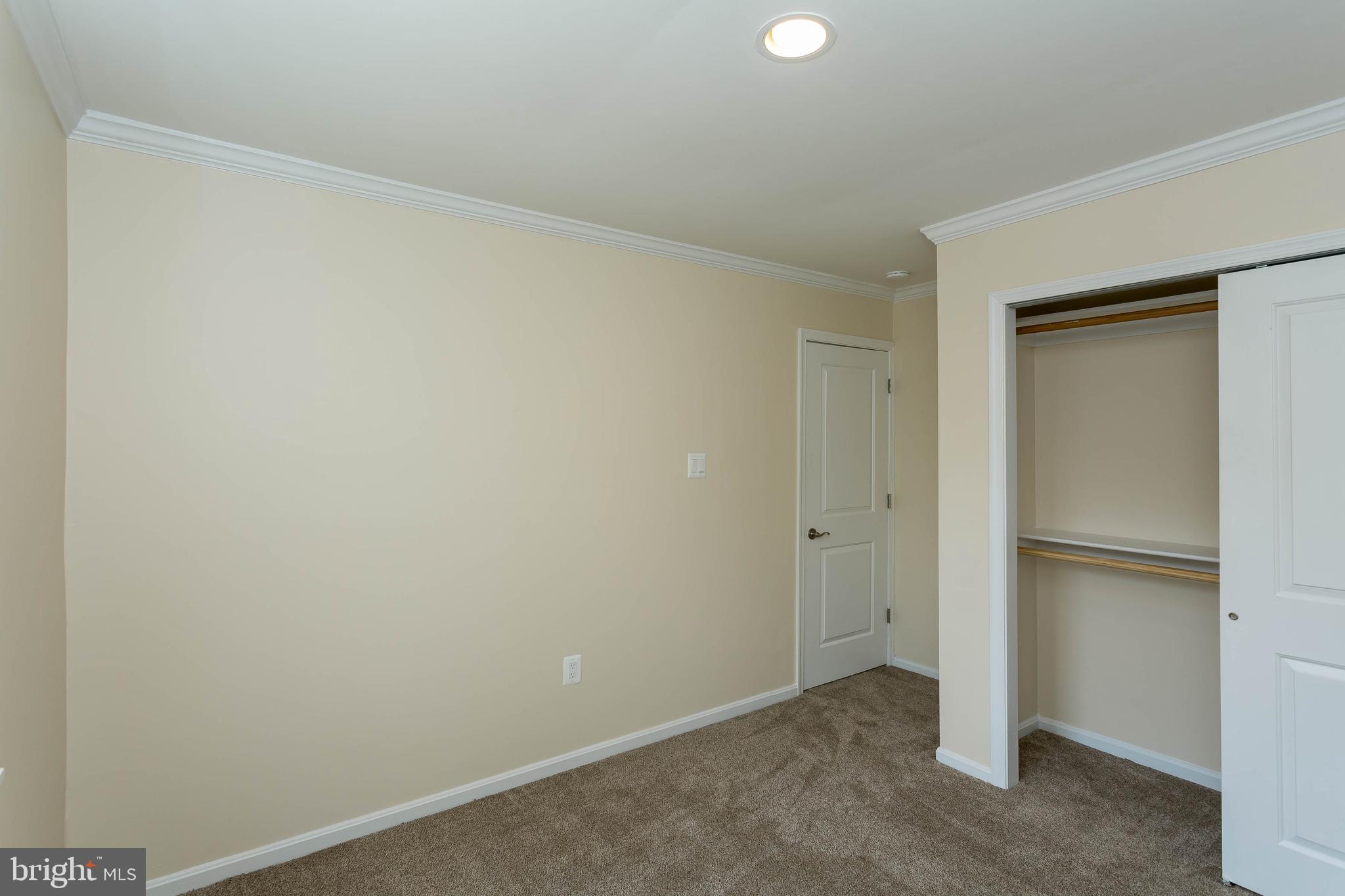 PINEWOOD GREENS - Residential