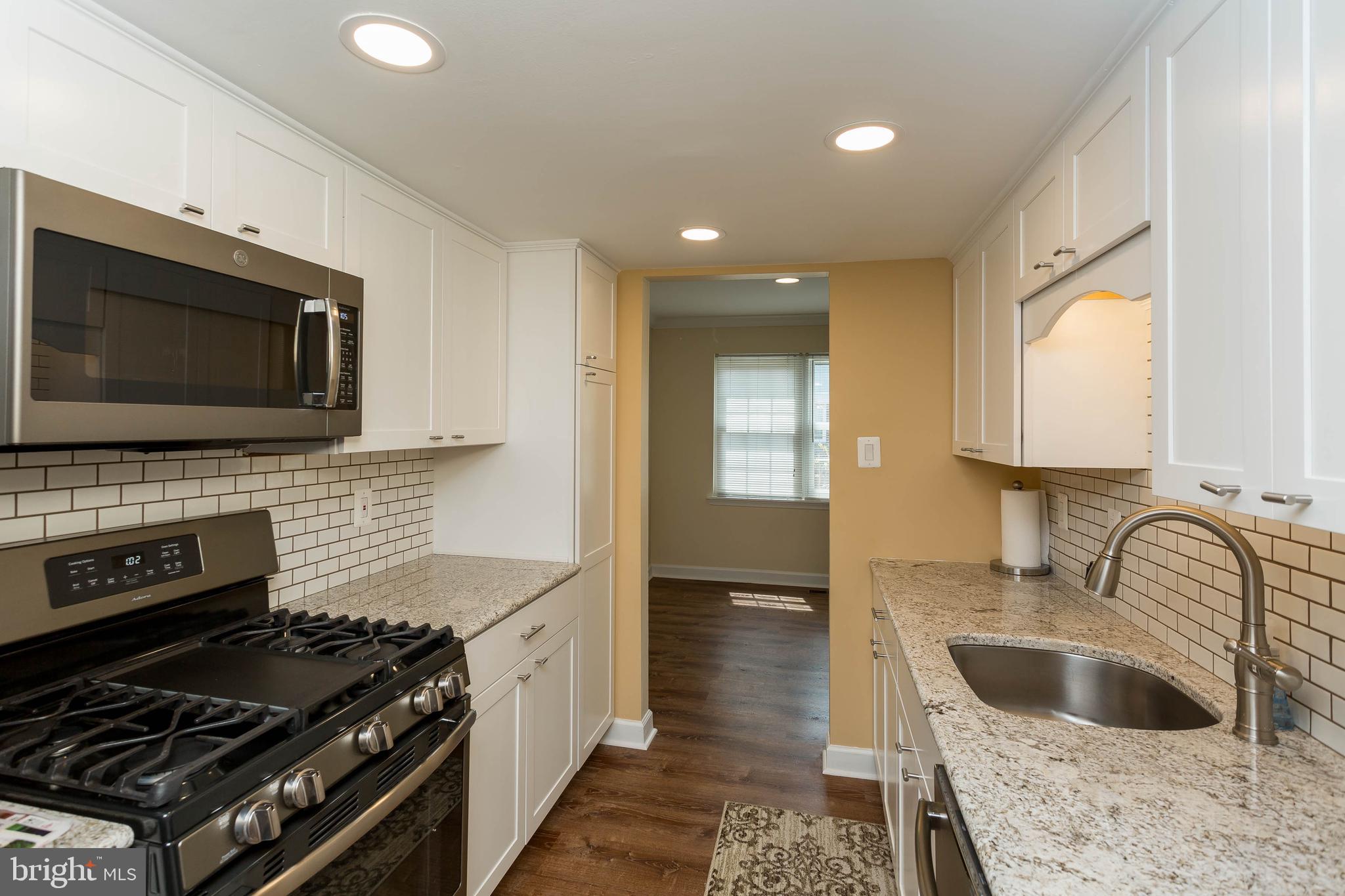 PINEWOOD GREENS - Residential