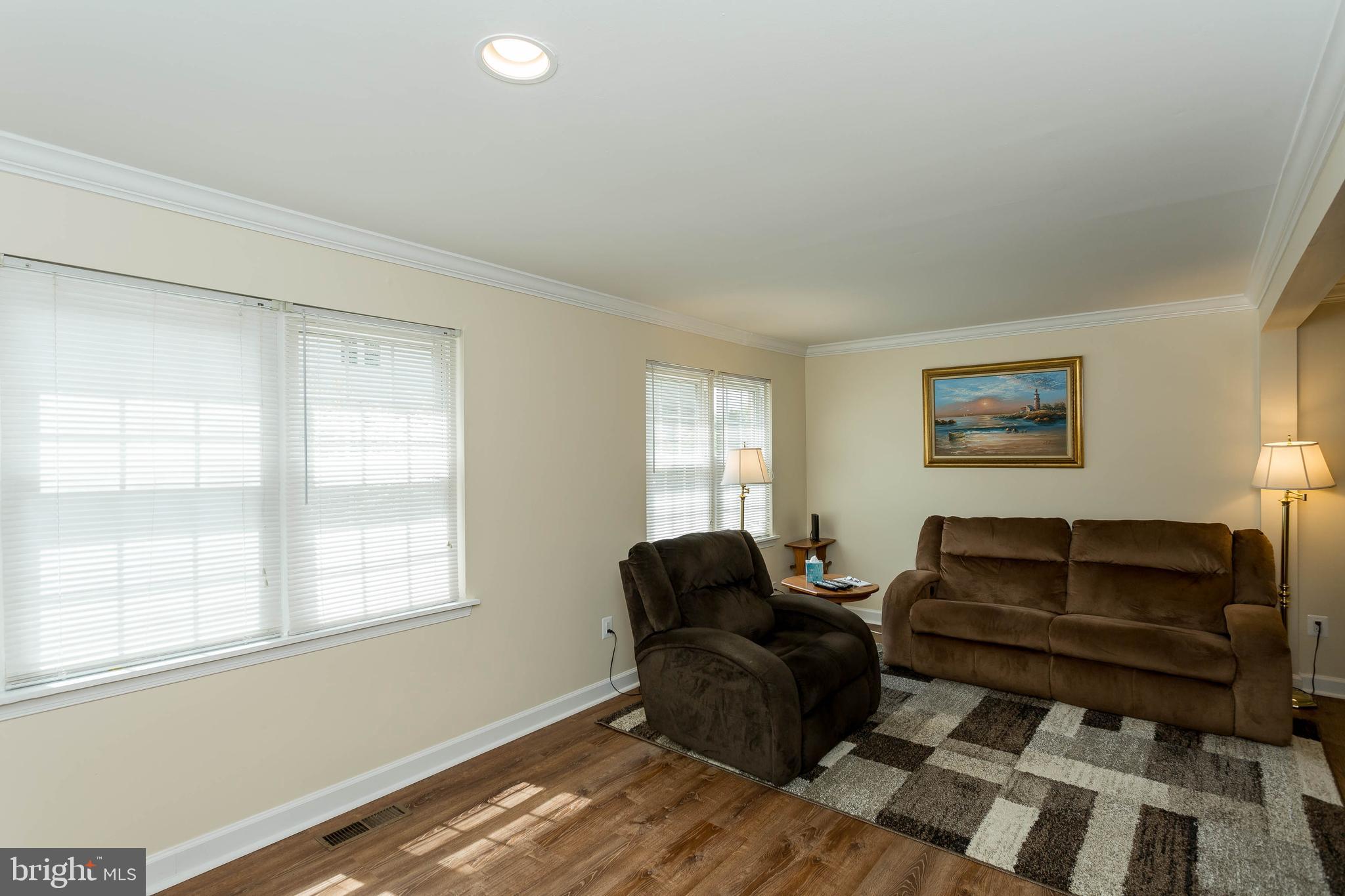 PINEWOOD GREENS - Residential