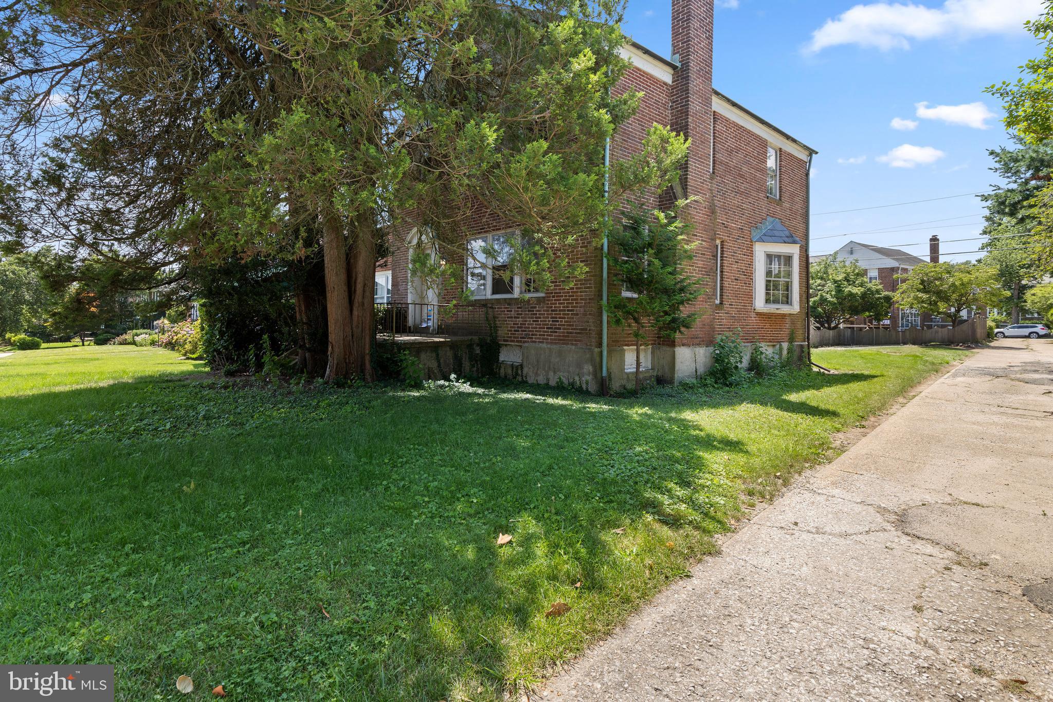 LOCH RAVEN VILLAGE - Residential