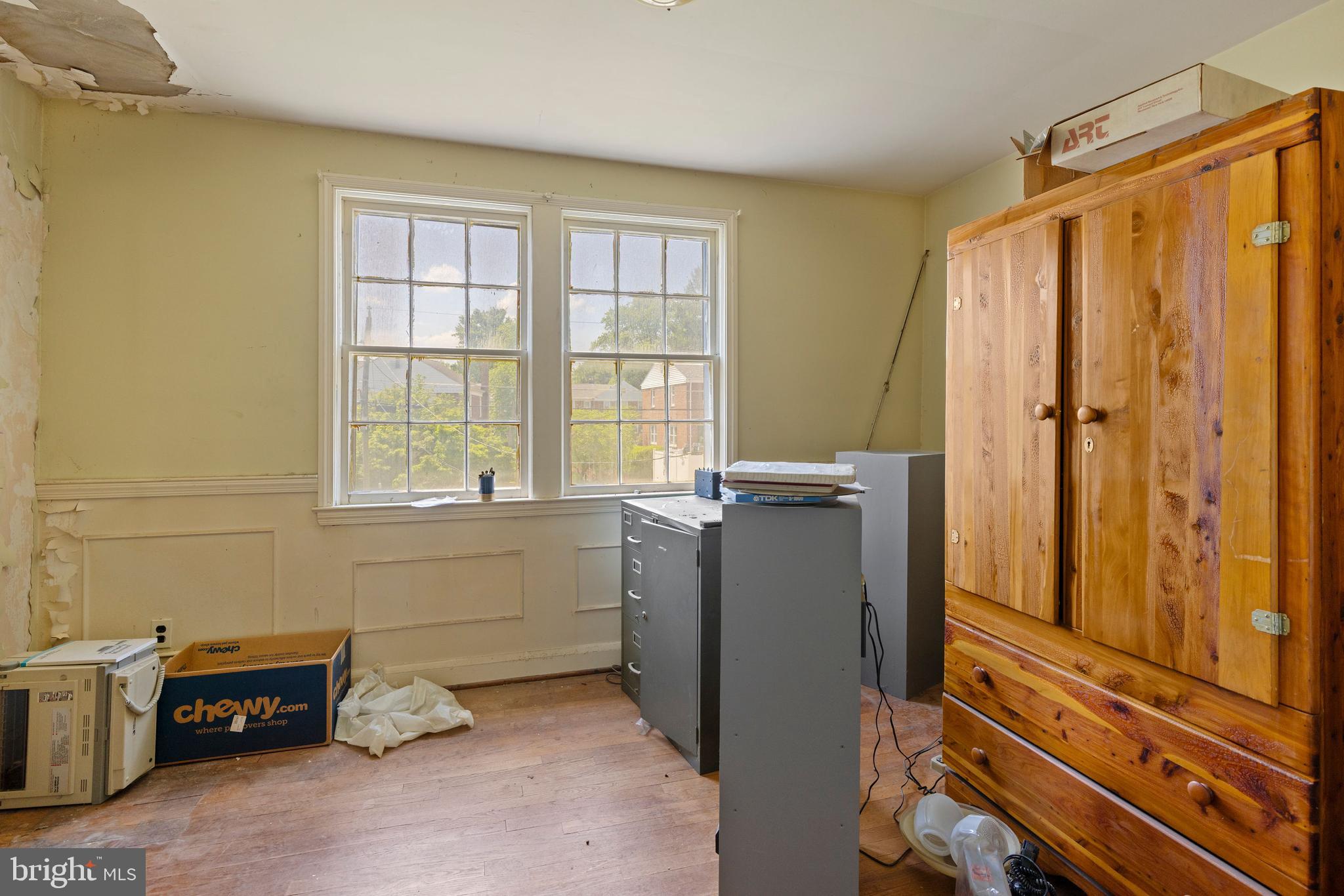 LOCH RAVEN VILLAGE - Residential