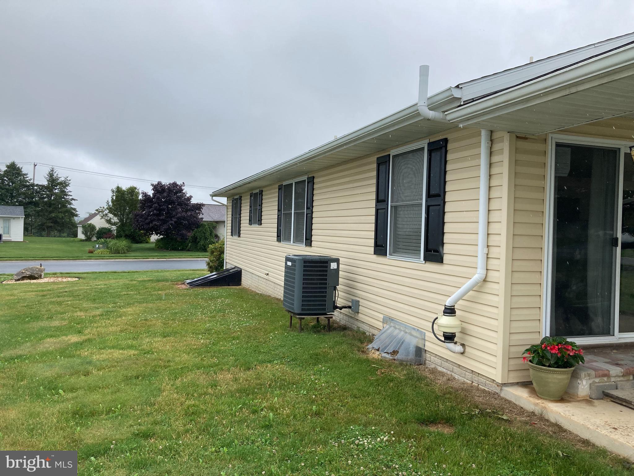 MILLCREEK TOWNSHIP - Residential Lease