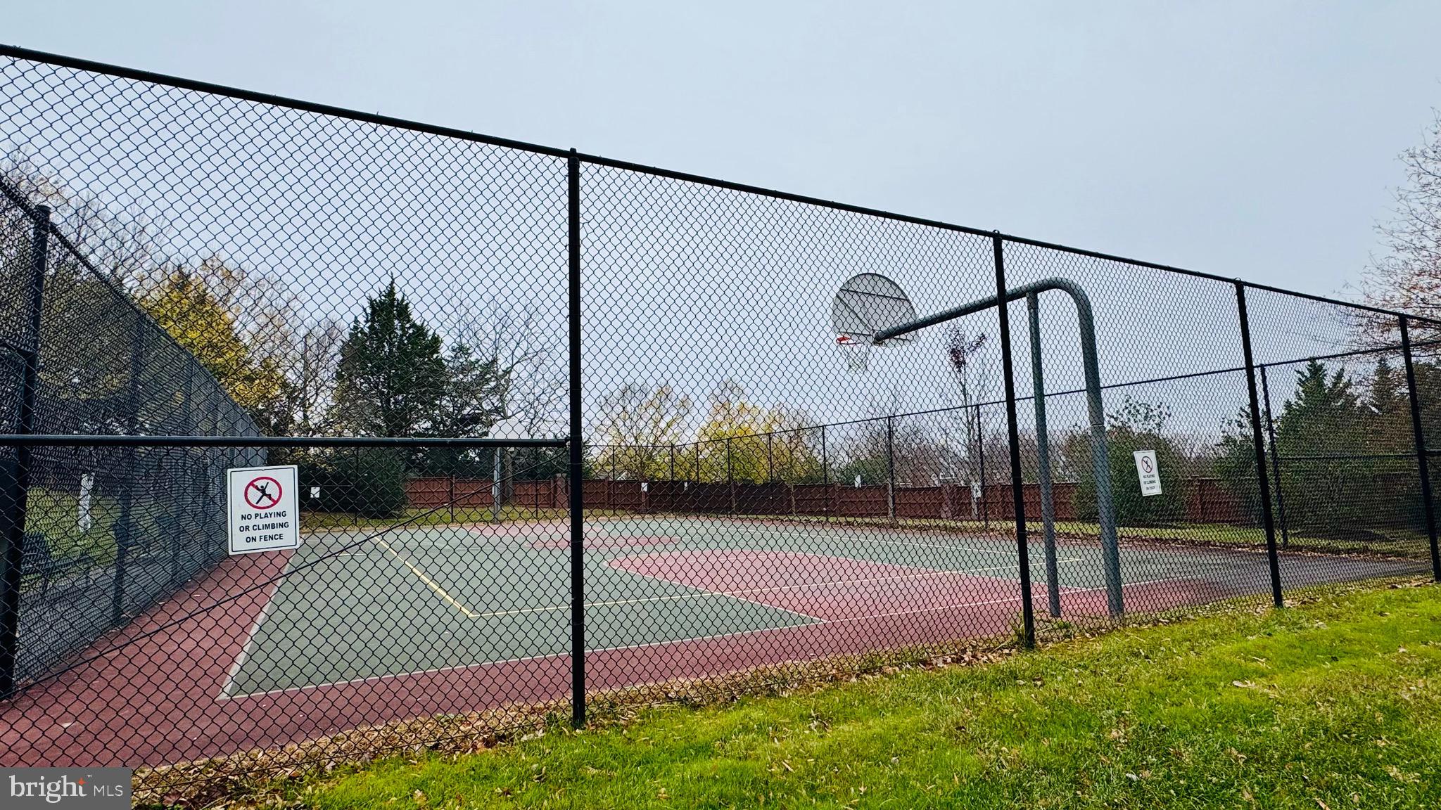 KENSINGTON SQUARE - Residential