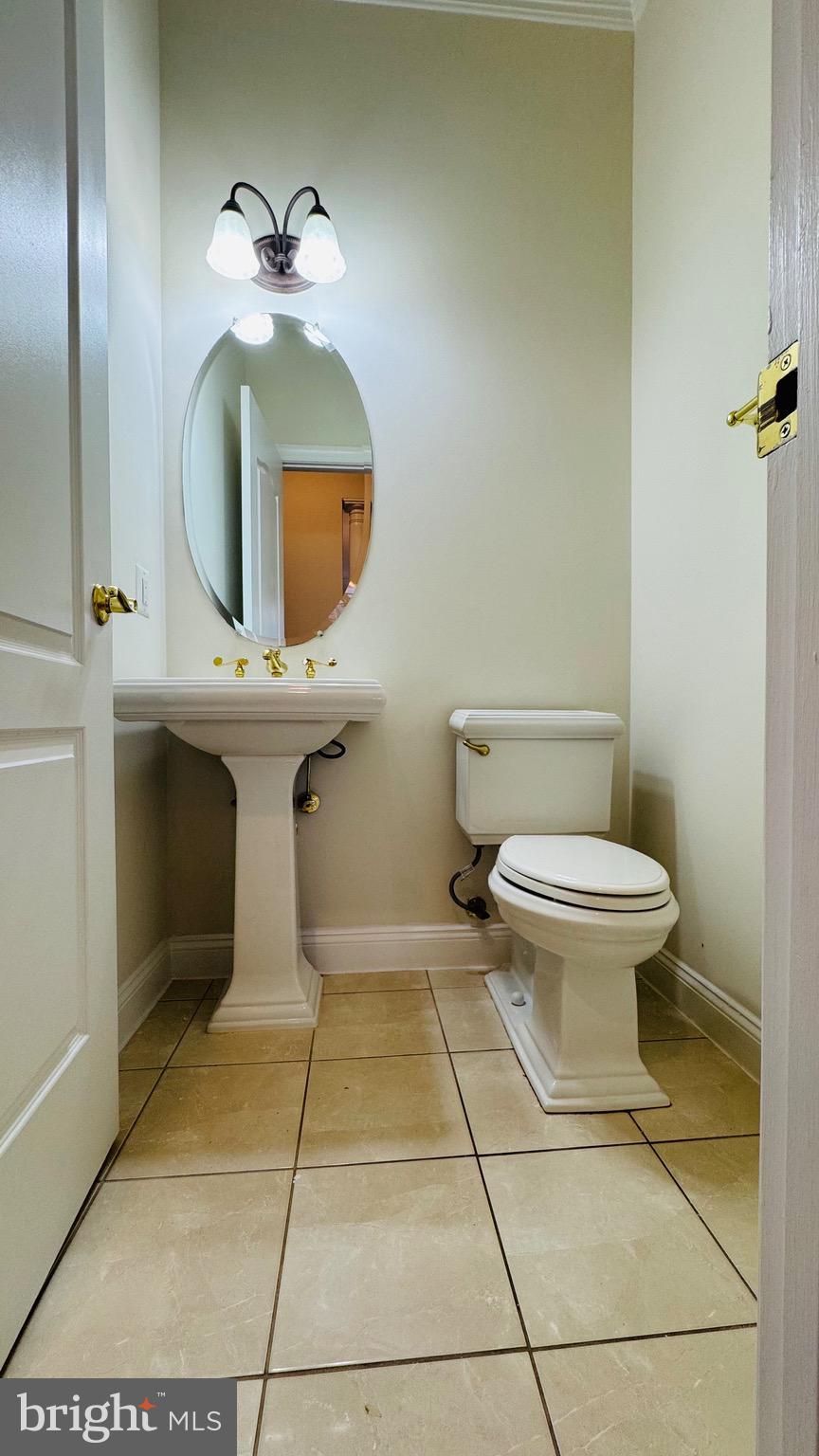 KENSINGTON SQUARE - Residential