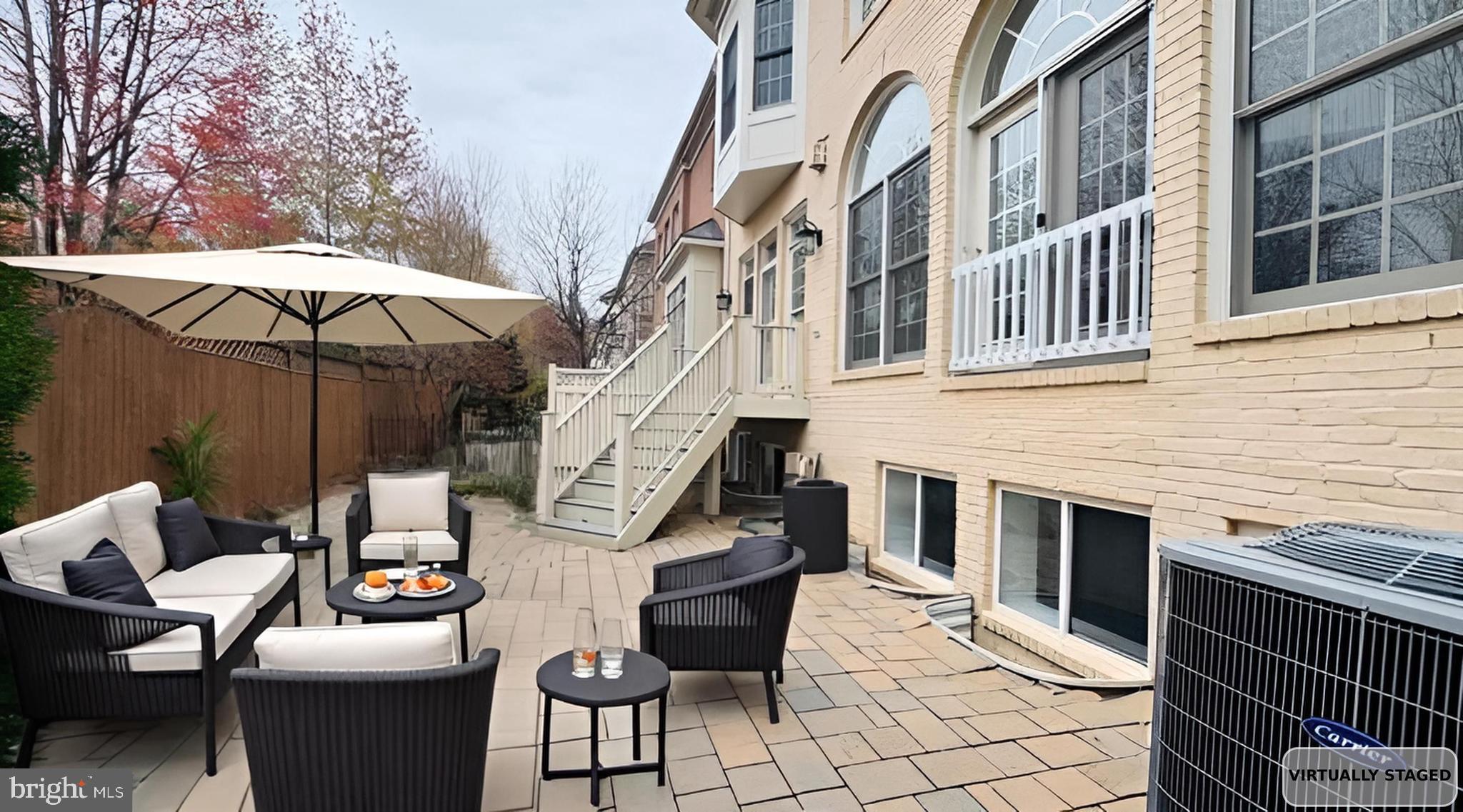 KENSINGTON SQUARE - Residential