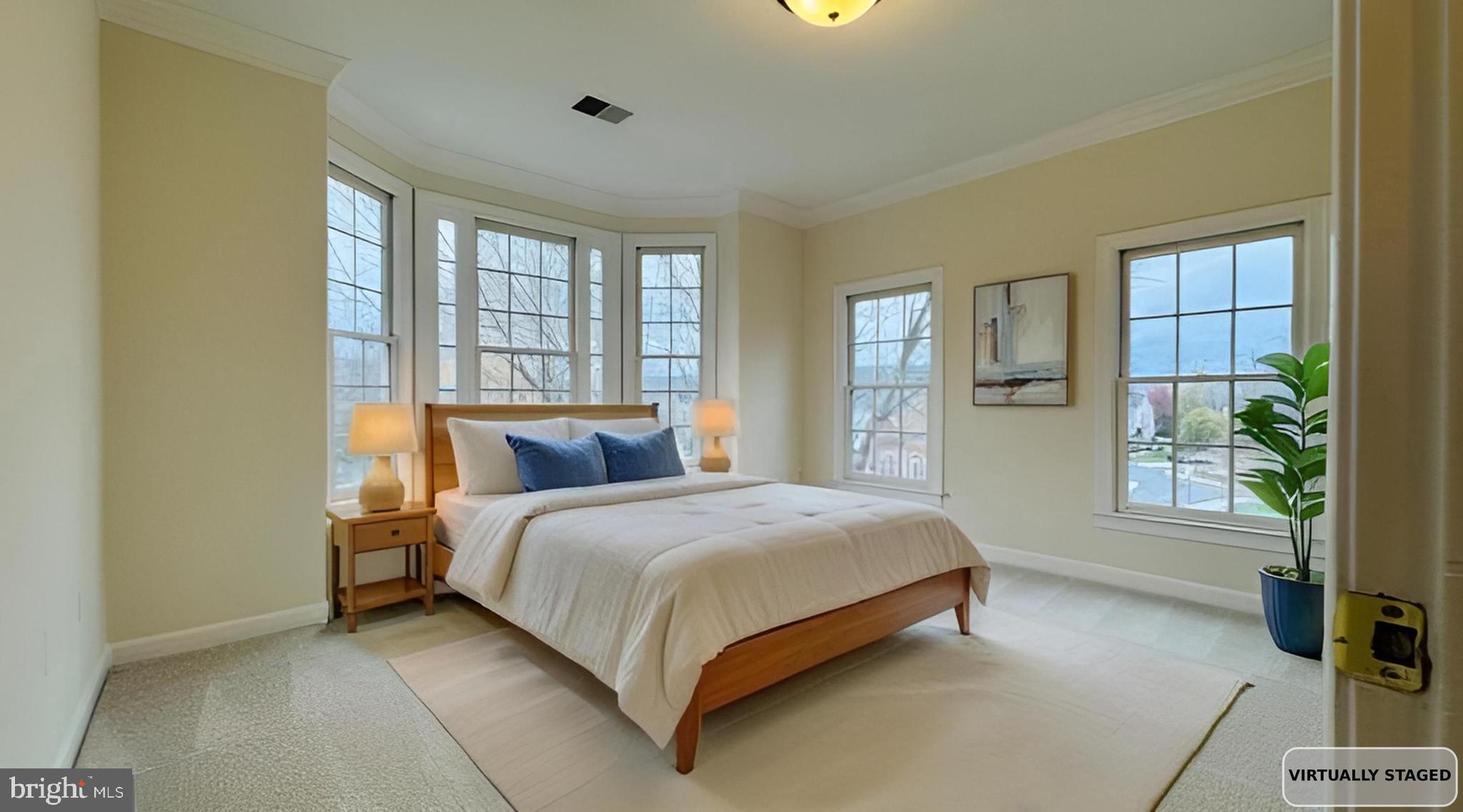 KENSINGTON SQUARE - Residential