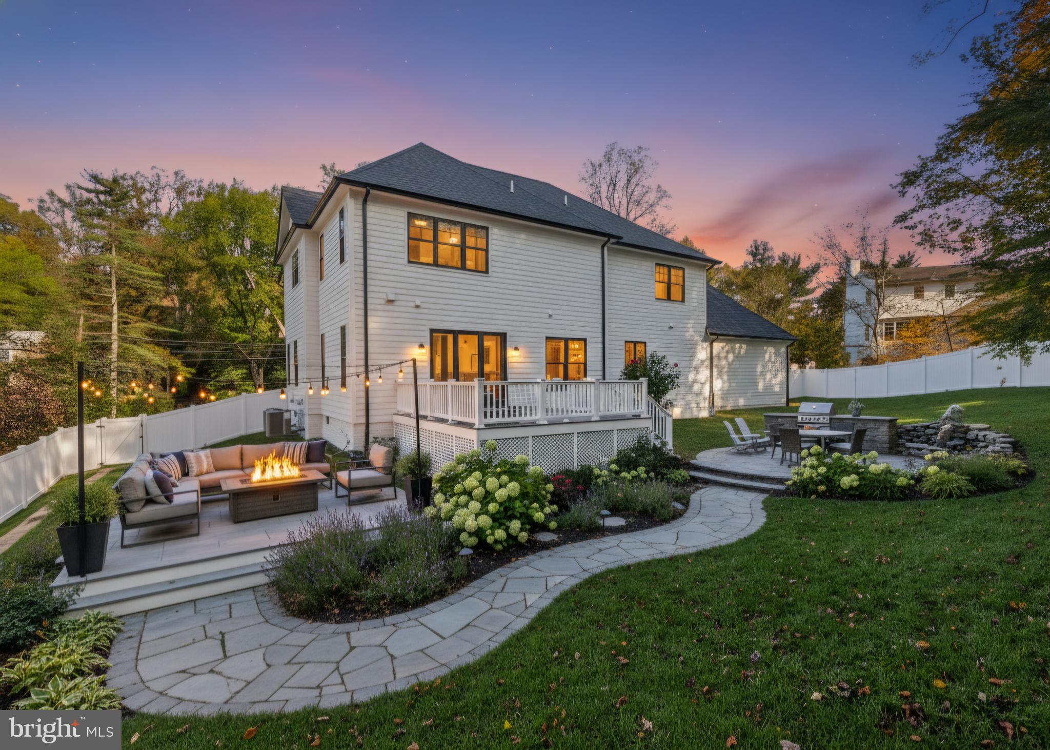 BURNING TREE VALLEY - Residential