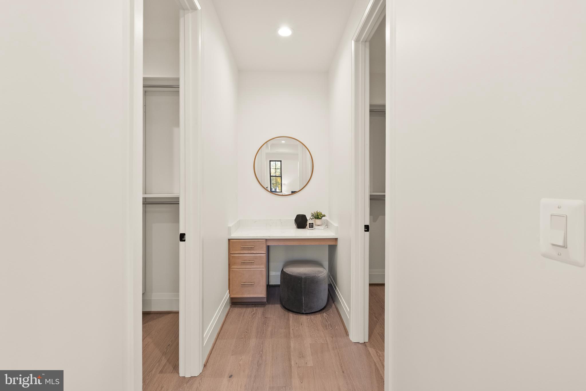 BURNING TREE VALLEY - Residential