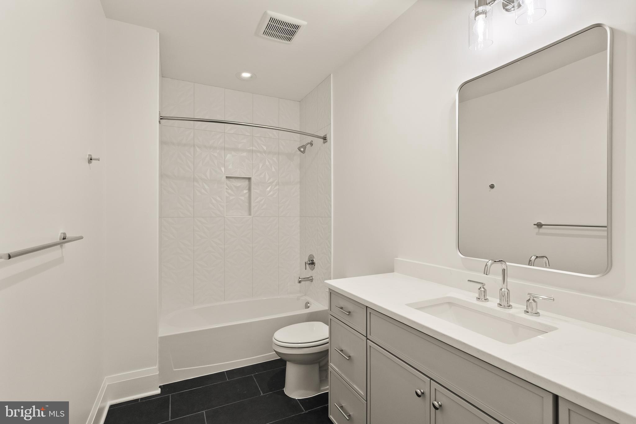 BURNING TREE VALLEY - Residential