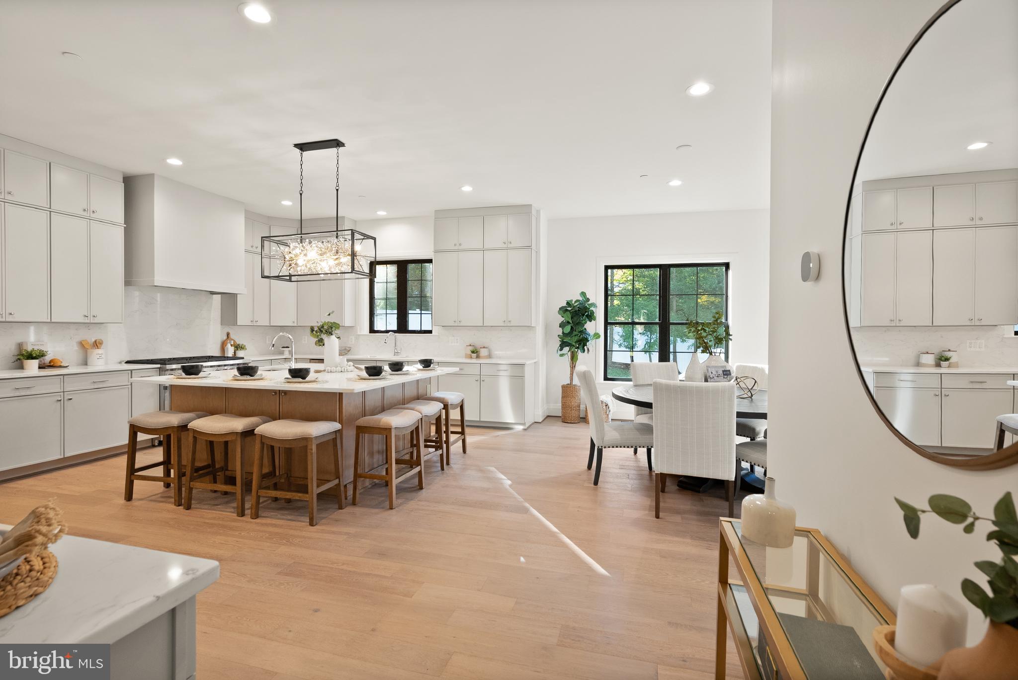 BURNING TREE VALLEY - Residential