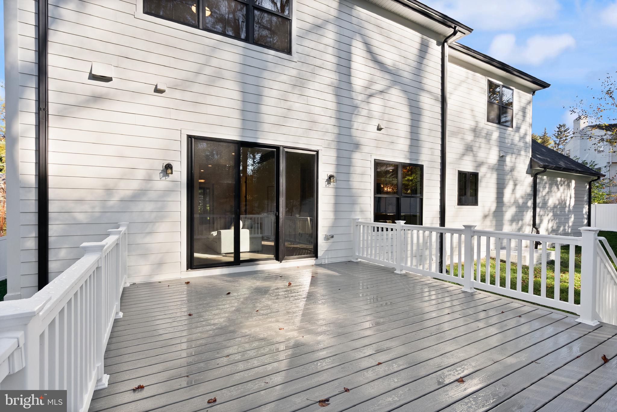 BURNING TREE VALLEY - Residential