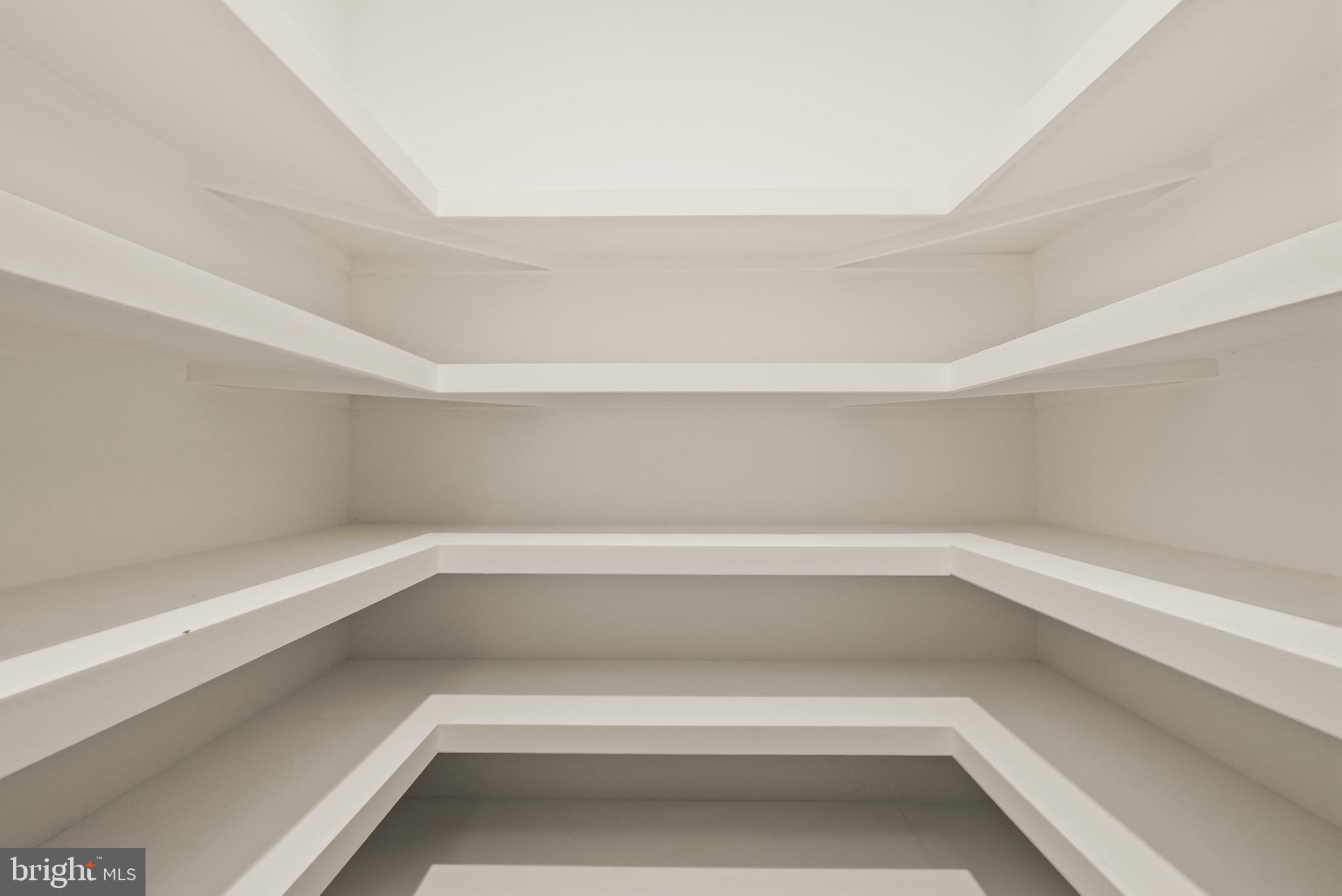 BURNING TREE VALLEY - Residential