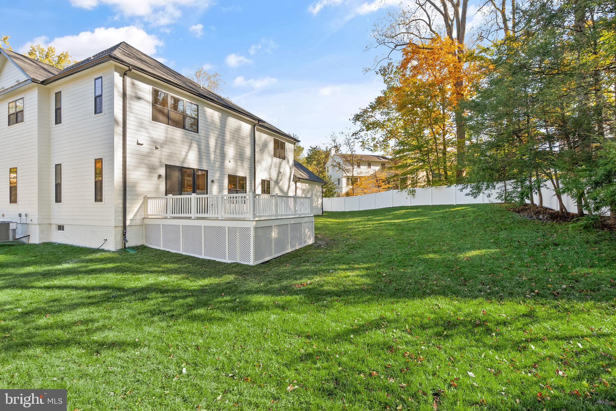 BURNING TREE VALLEY - Residential