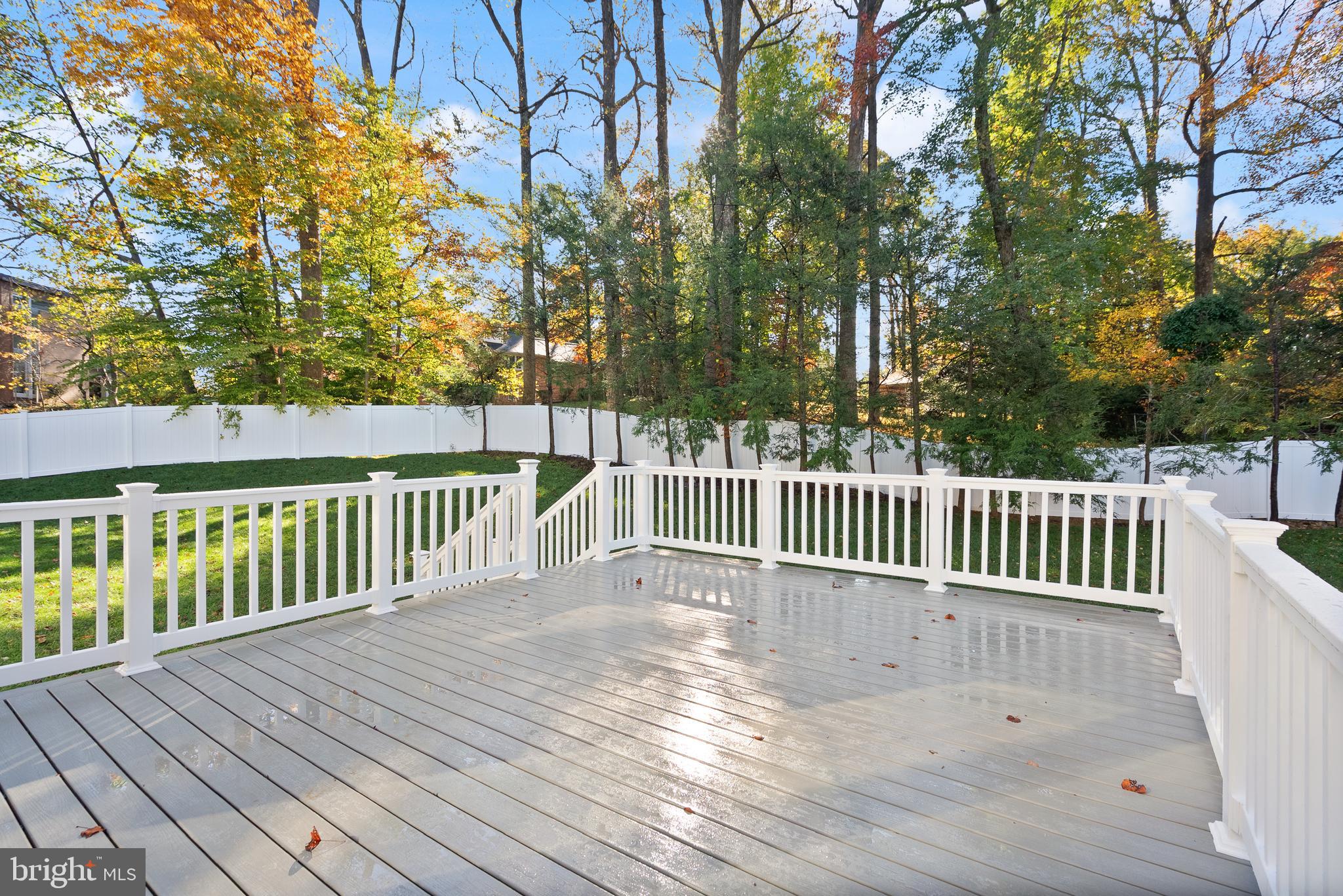 BURNING TREE VALLEY - Residential