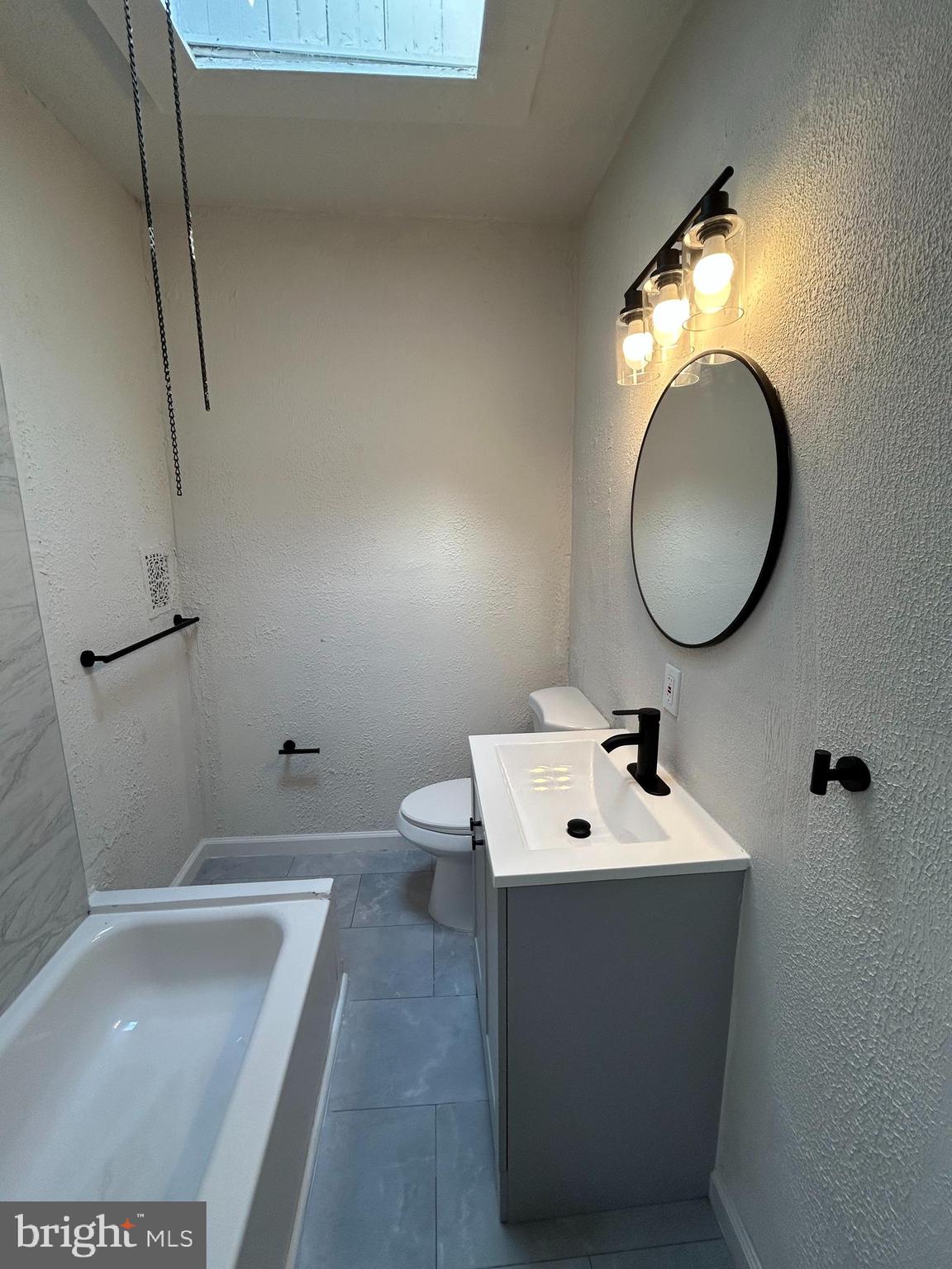 PHILADELPHIA (SOUTHWEST) - Residential