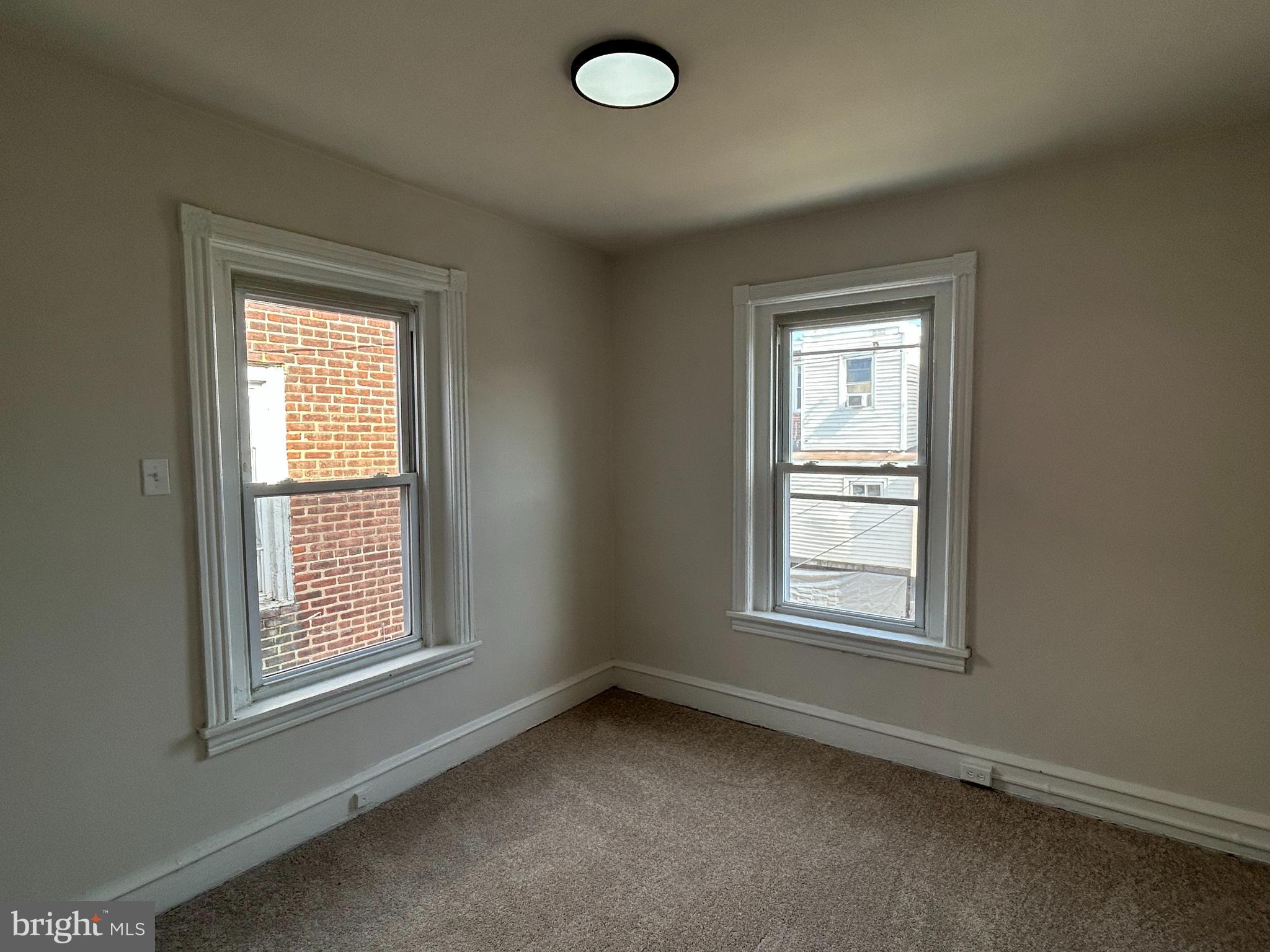 PHILADELPHIA (SOUTHWEST) - Residential