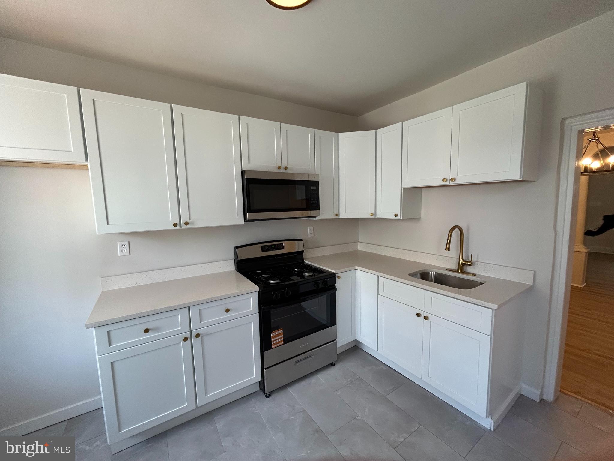 PHILADELPHIA (SOUTHWEST) - Residential