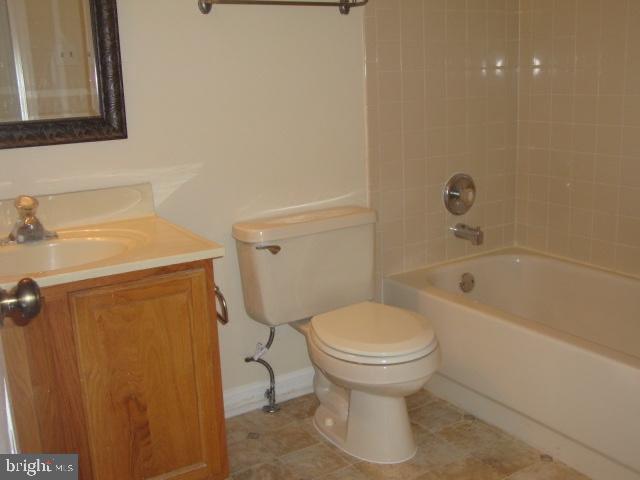 RAINTREE - Residential Lease