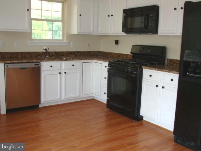 RAINTREE - Residential Lease