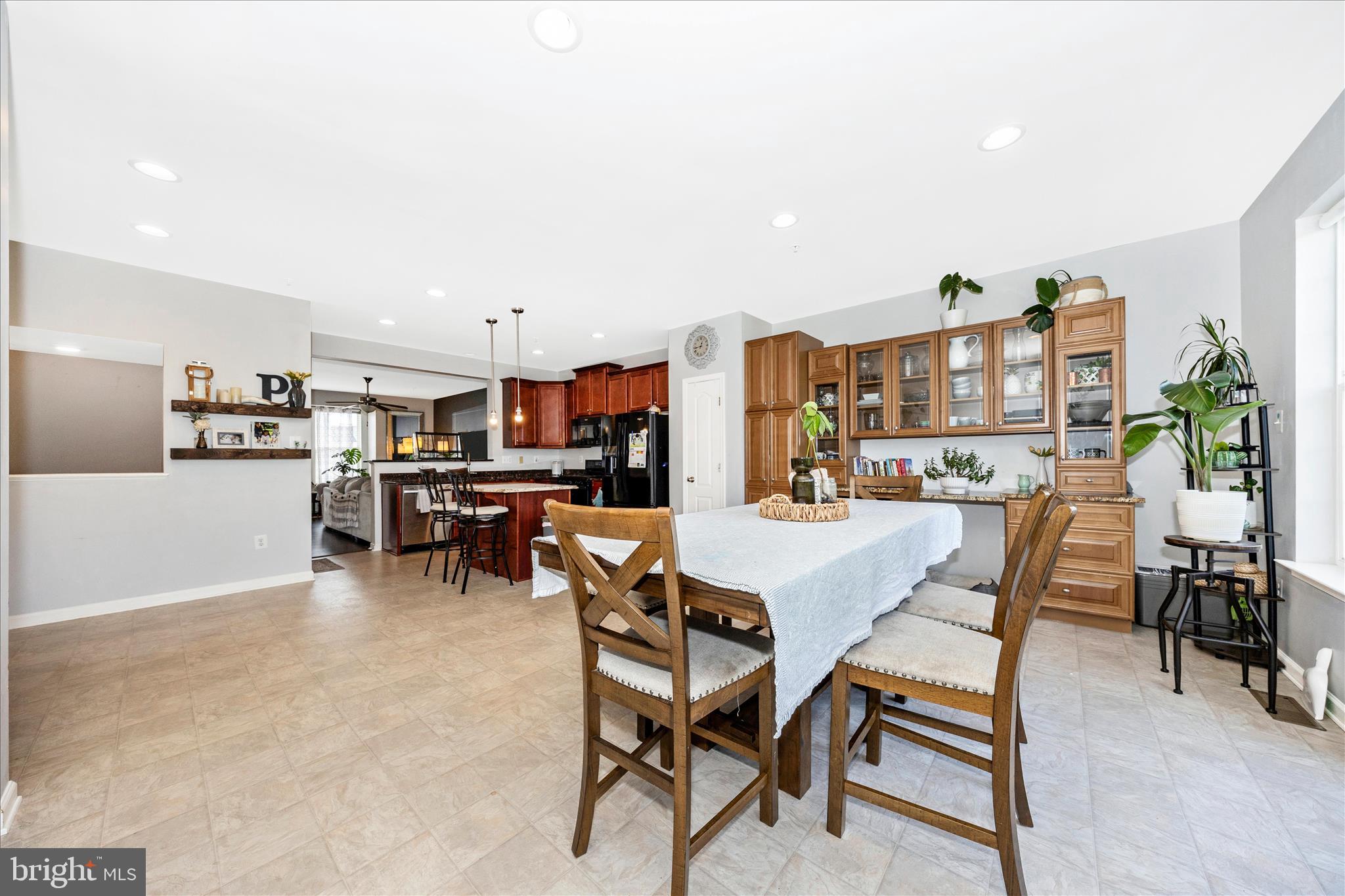 GREENFIELD AT COLLEGIATE ACRES - Residential