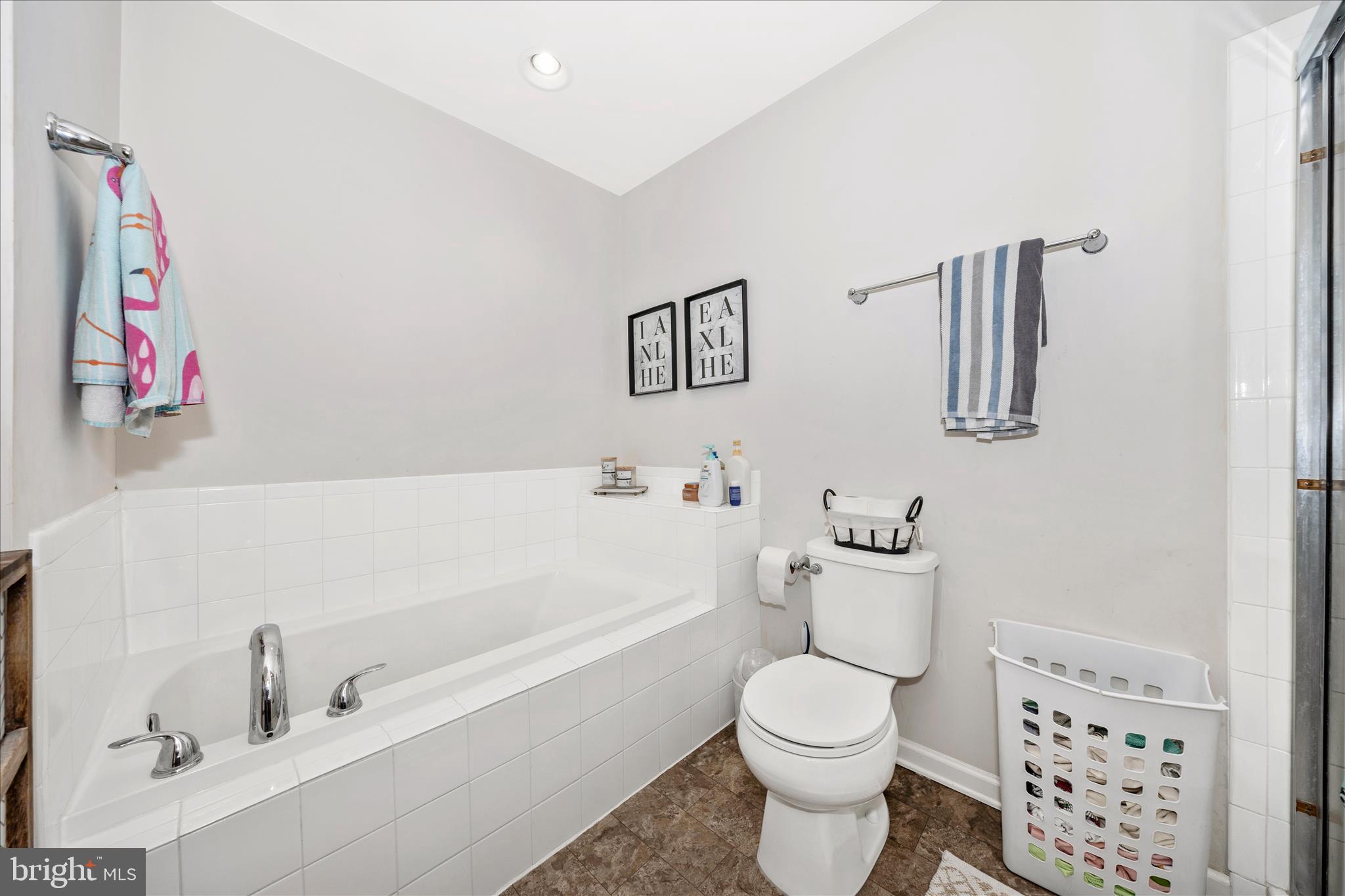GREENFIELD AT COLLEGIATE ACRES - Residential