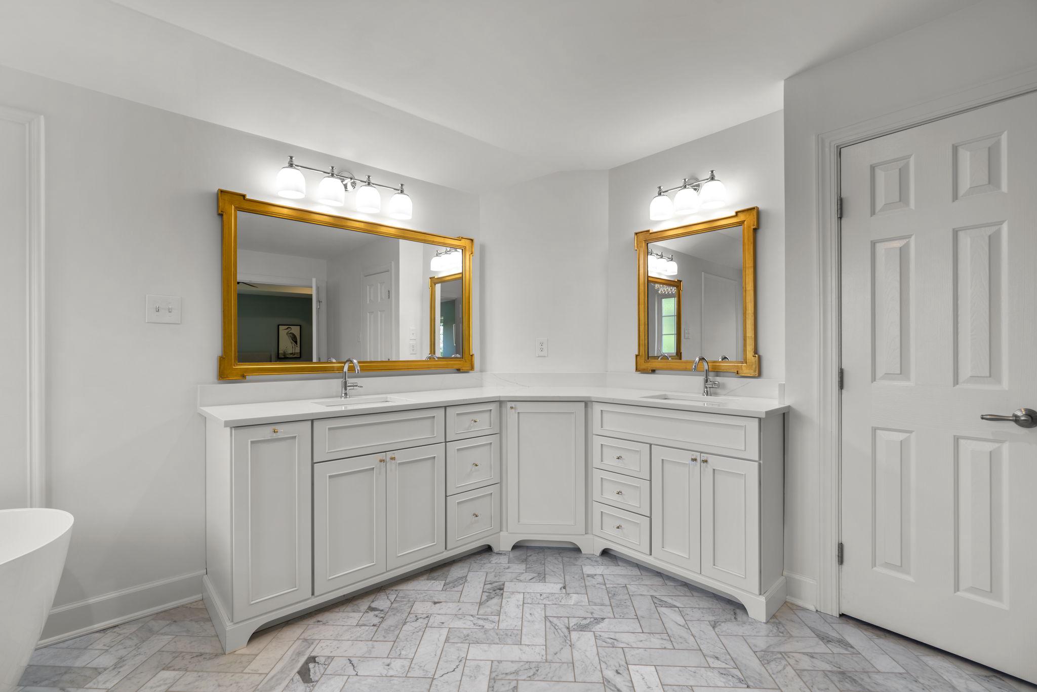 CHALLEDON - Residential