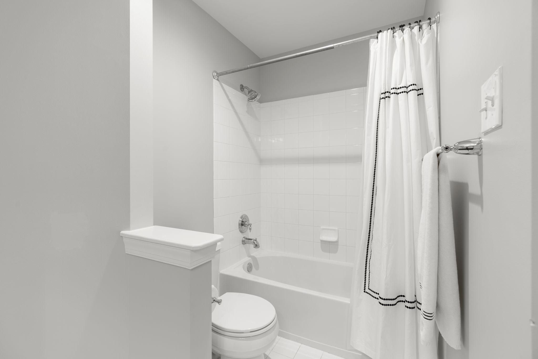 CHALLEDON - Residential