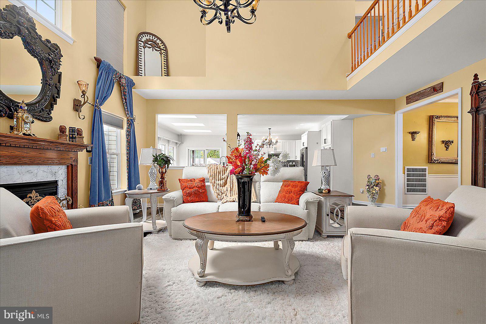 SHADOW HILLS - Residential