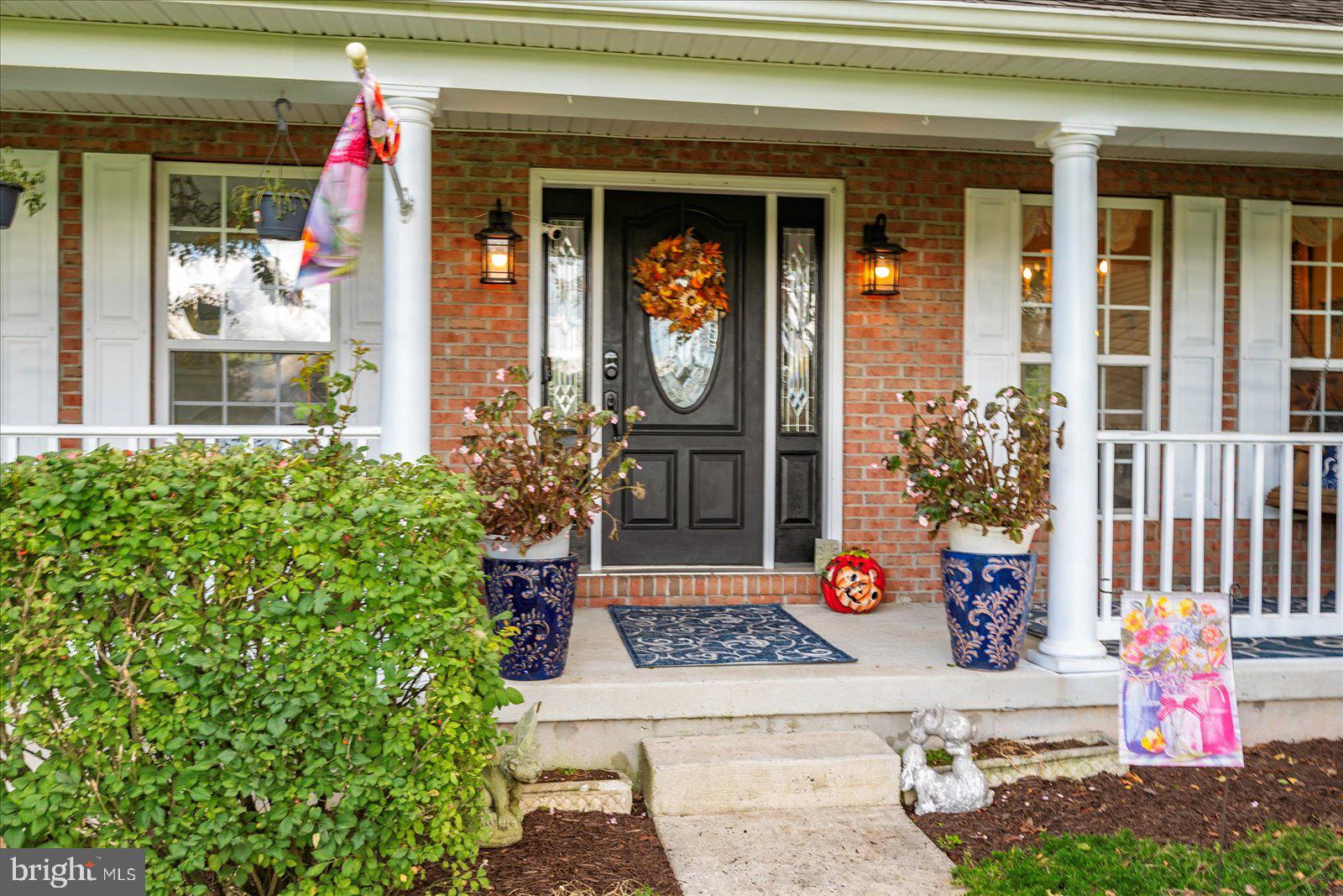 SHADOW HILLS - Residential