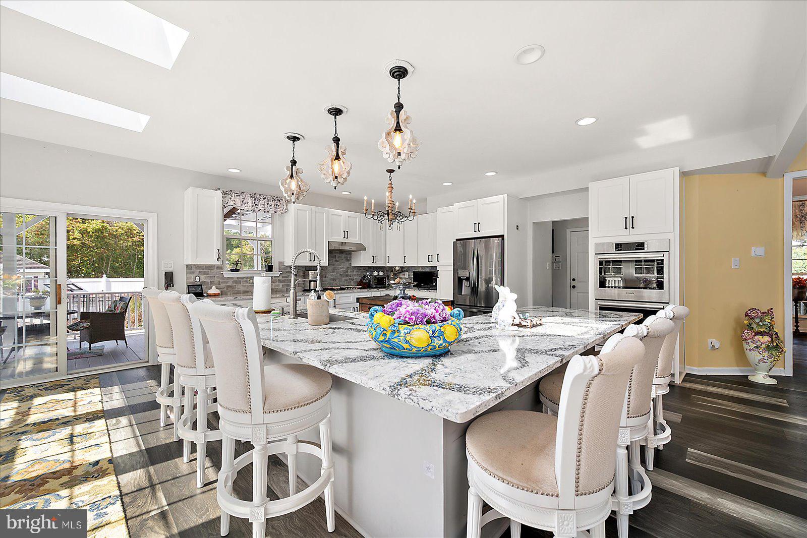 SHADOW HILLS - Residential