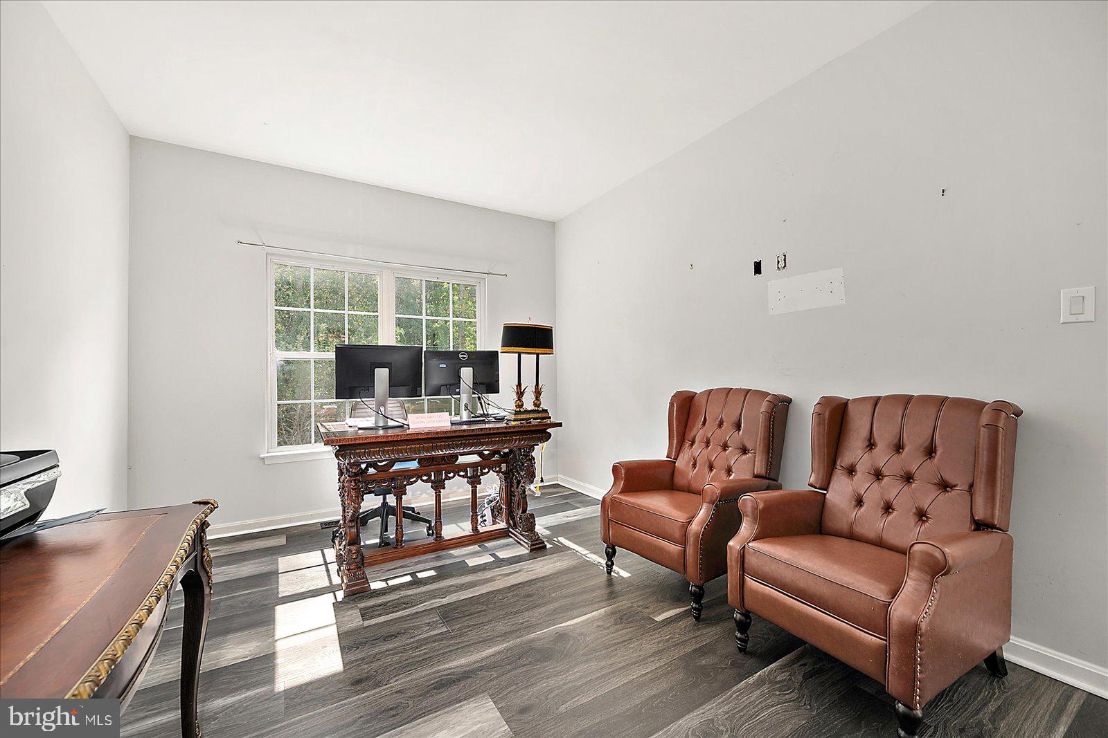 SHADOW HILLS - Residential