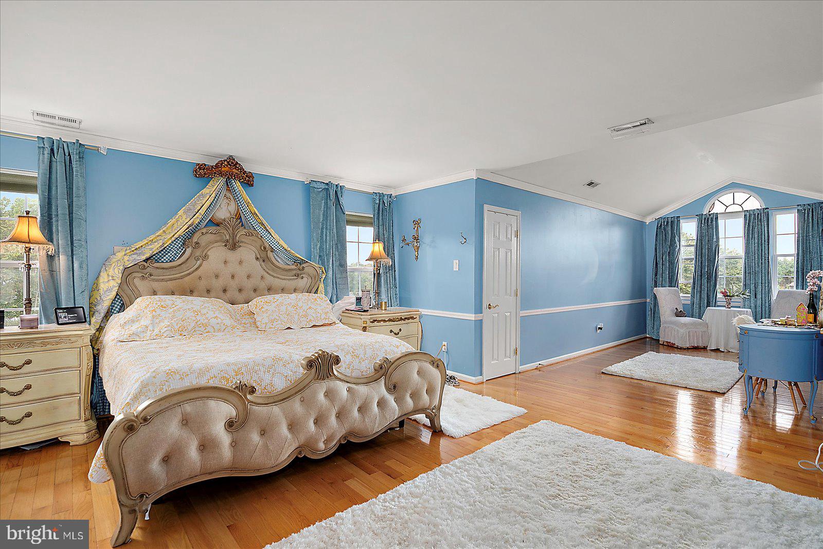 SHADOW HILLS - Residential