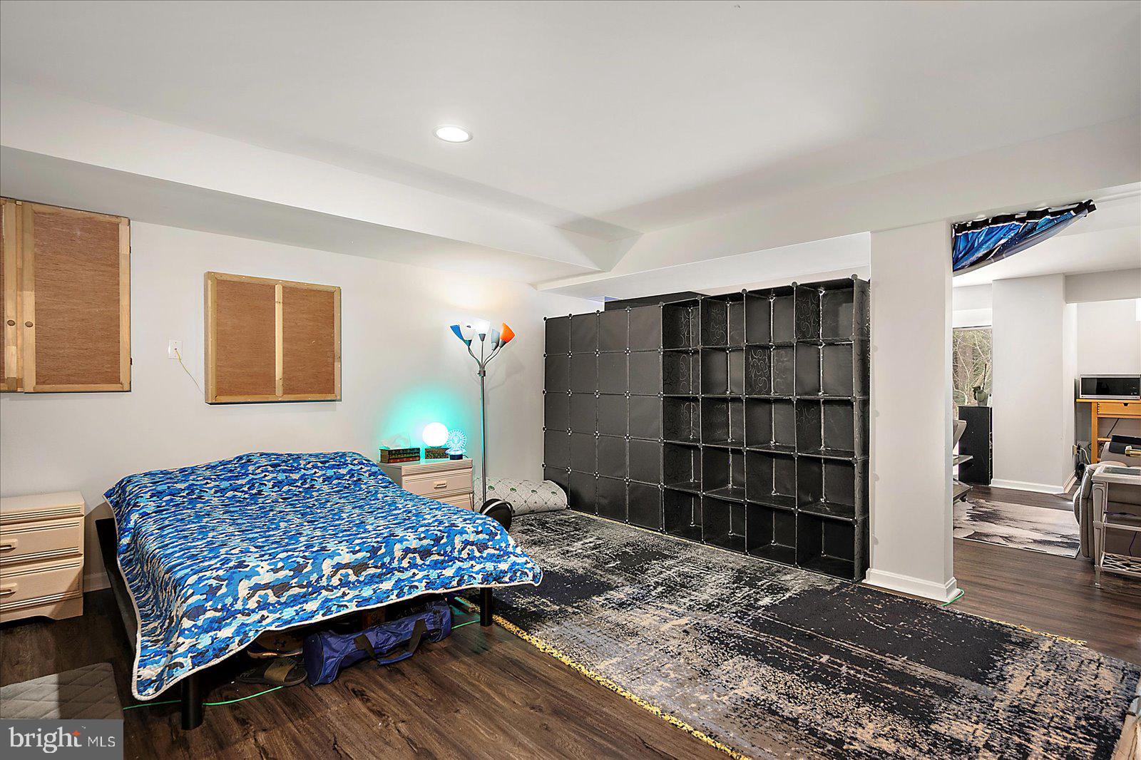 SHADOW HILLS - Residential