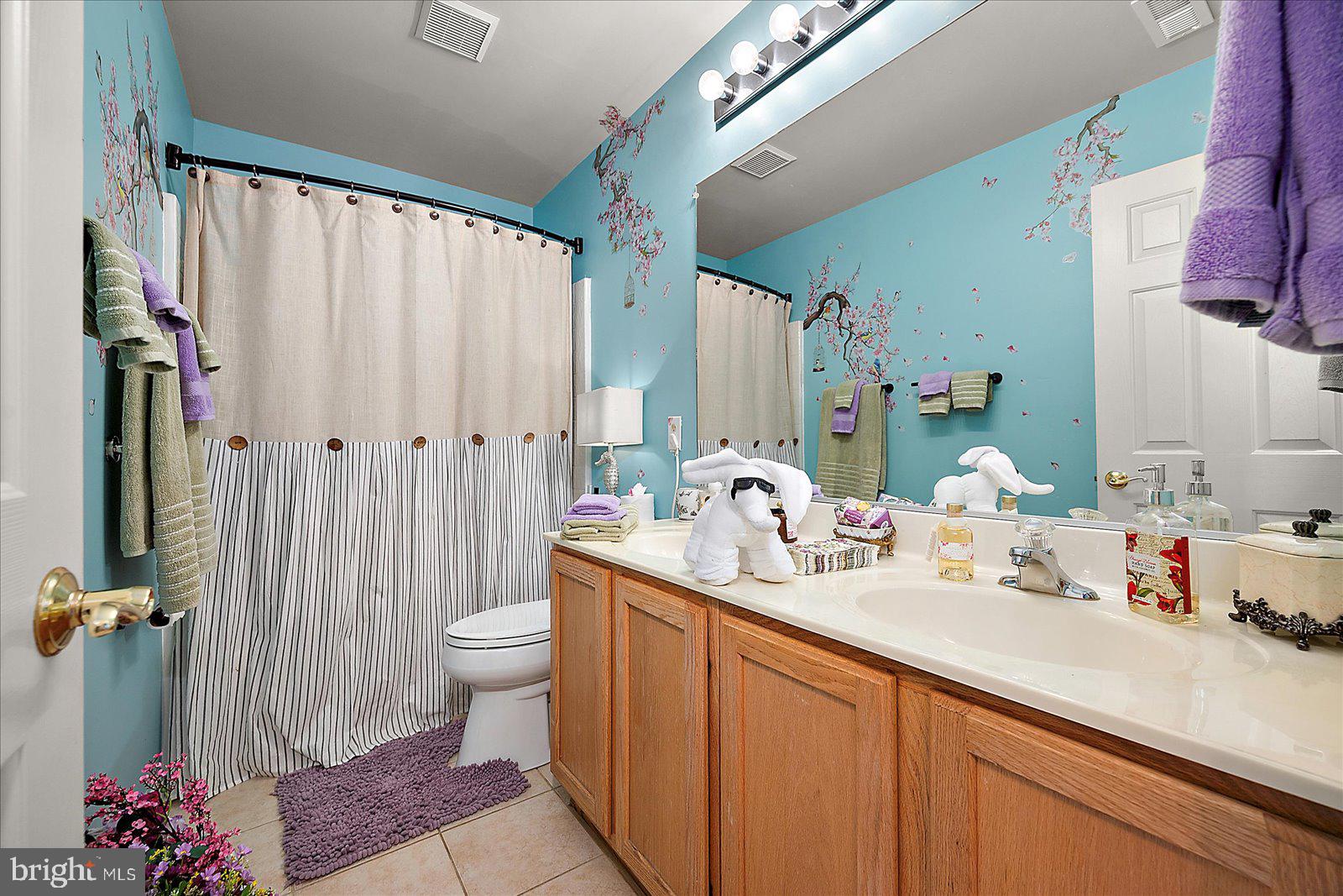 SHADOW HILLS - Residential