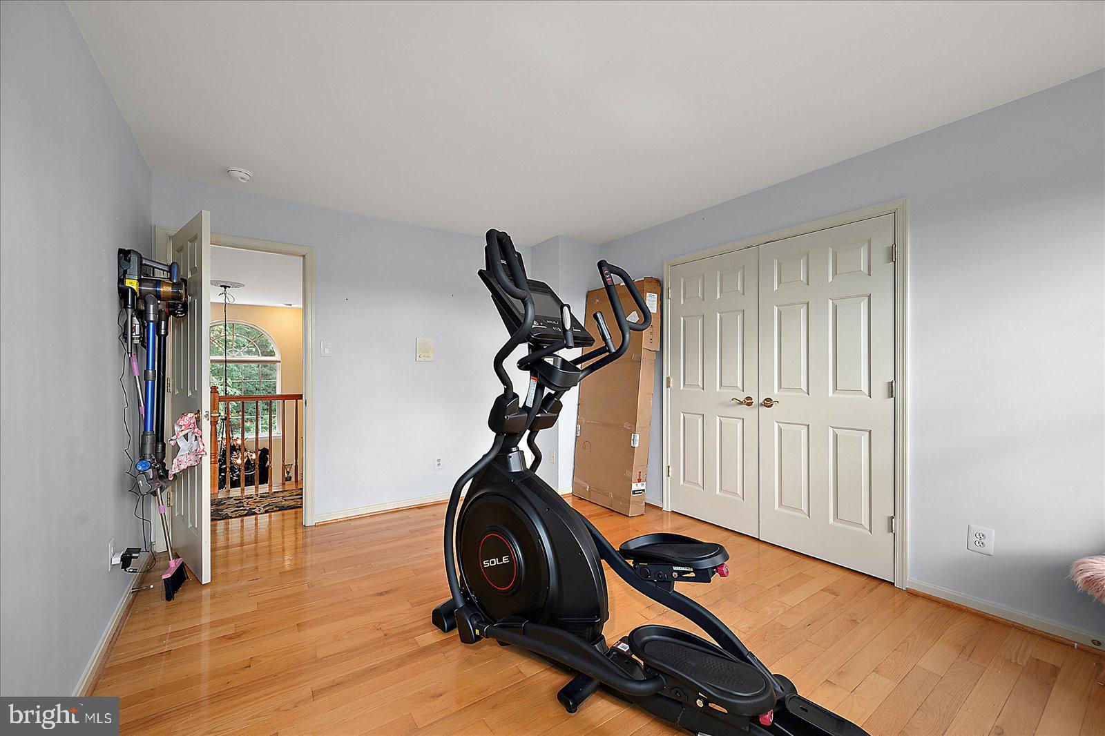 SHADOW HILLS - Residential