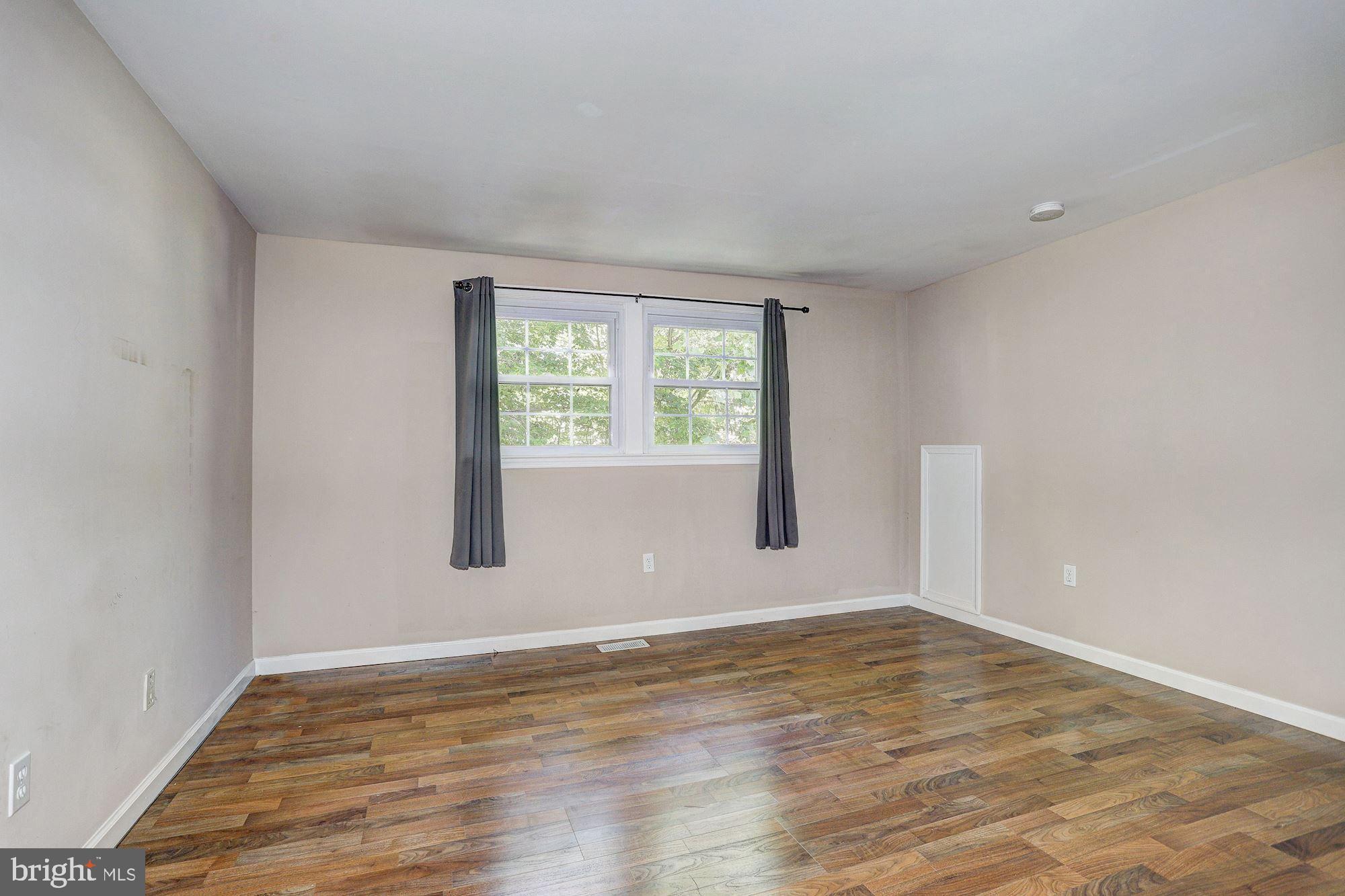 VILLAGE OF HARPERS CHOICE - Residential