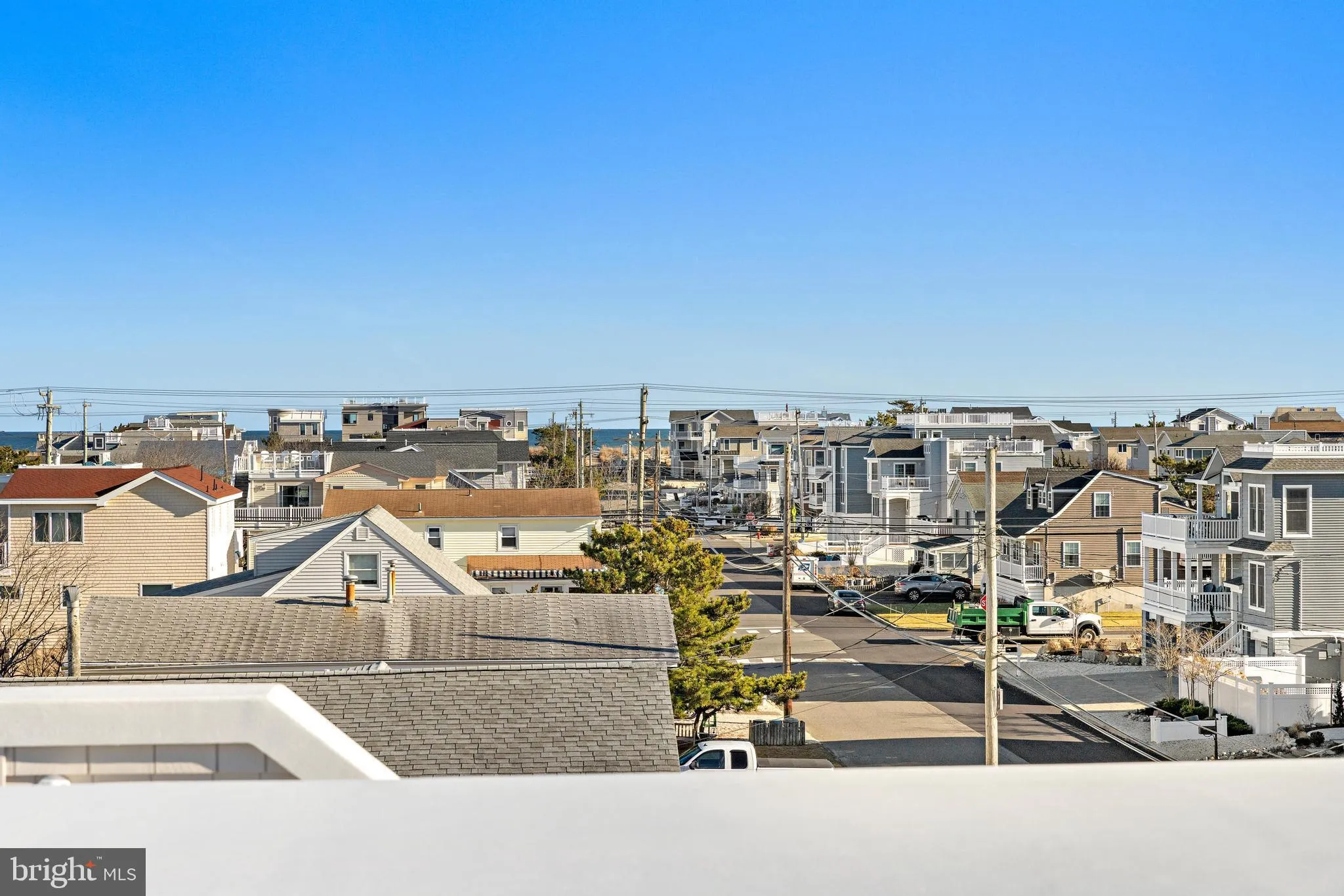 Surf City, New Jersey 08008, United States, 4 Bedrooms Bedrooms, ,5 BathroomsBathrooms,Residential,Active,9987