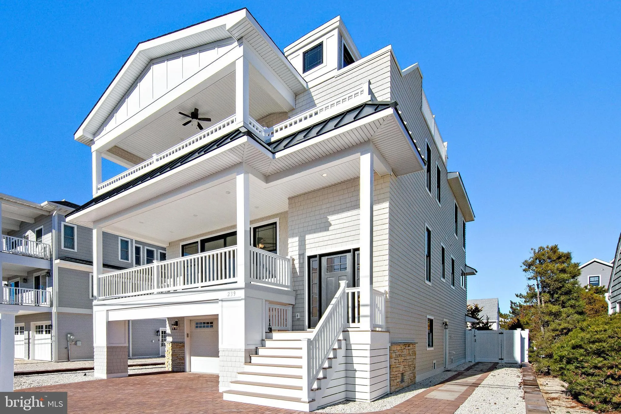 Surf City, New Jersey 08008, United States, 4 Bedrooms Bedrooms, ,5 BathroomsBathrooms,Residential,Active,9987