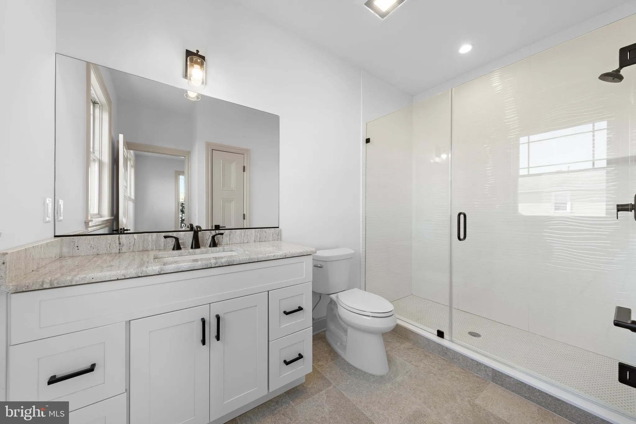 Surf City, New Jersey 08008, United States, 4 Bedrooms Bedrooms, ,5 BathroomsBathrooms,Residential,Active,9987