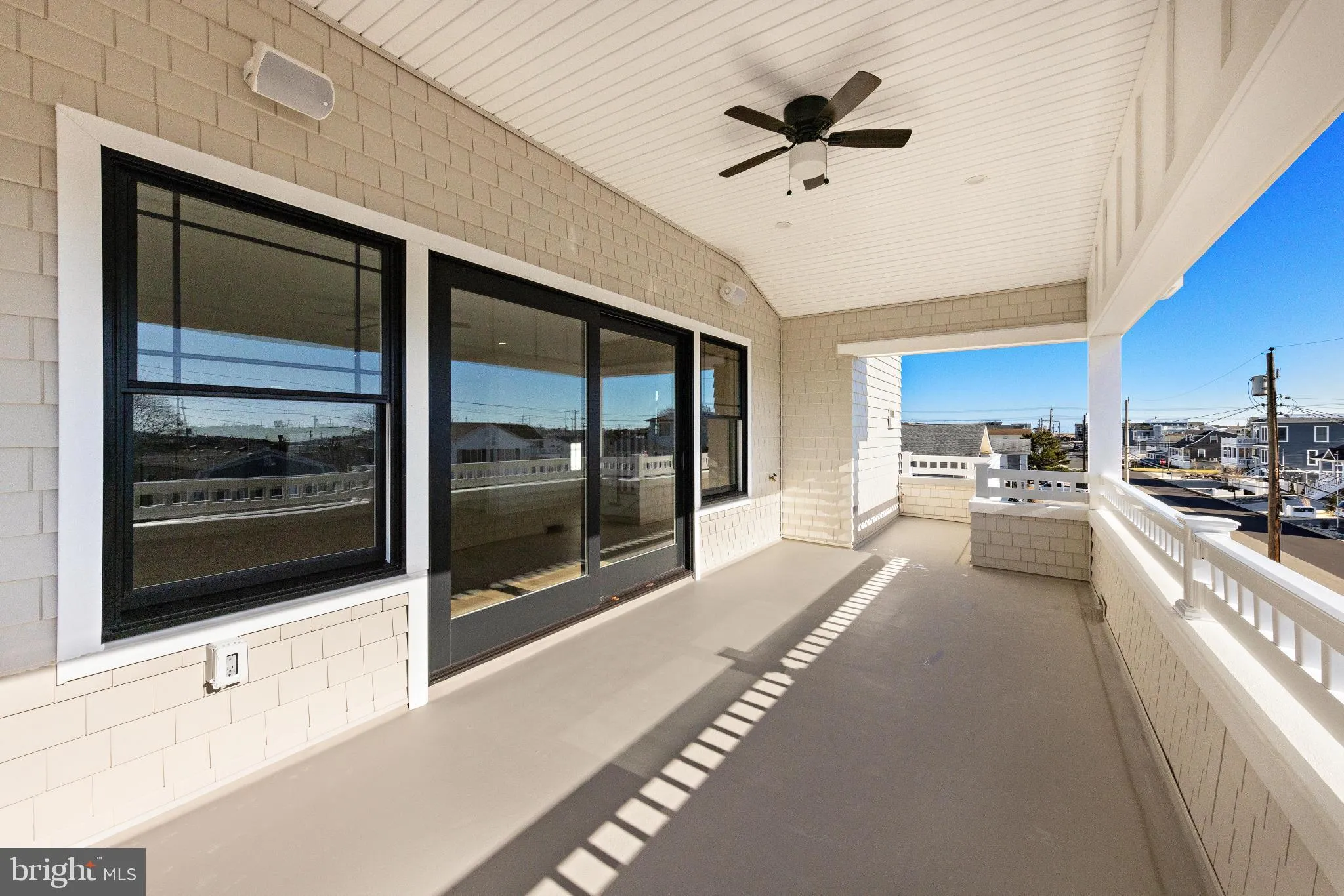 Surf City, New Jersey 08008, United States, 4 Bedrooms Bedrooms, ,5 BathroomsBathrooms,Residential,Active,9987
