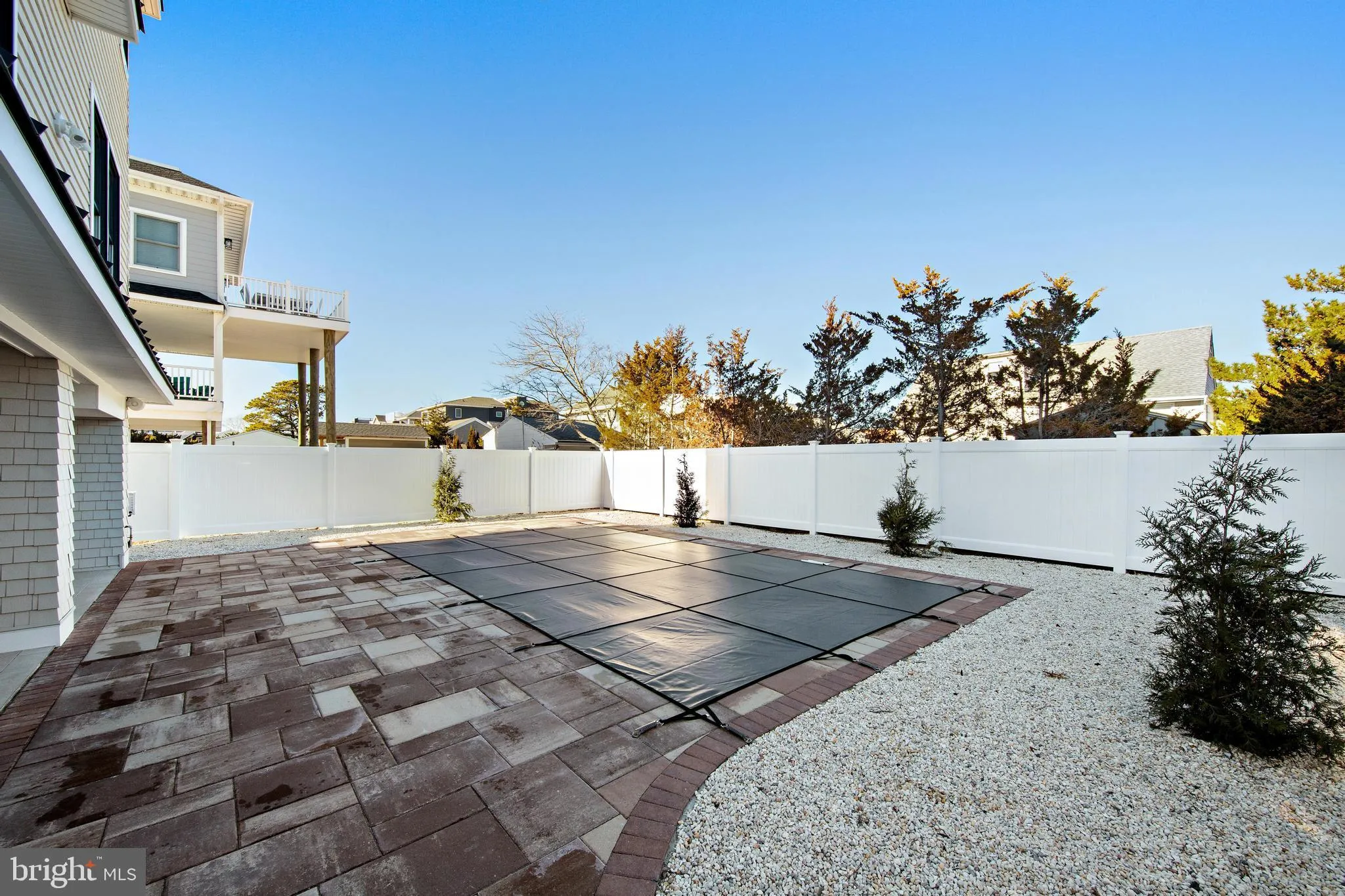 Surf City, New Jersey 08008, United States, 4 Bedrooms Bedrooms, ,5 BathroomsBathrooms,Residential,Active,9987