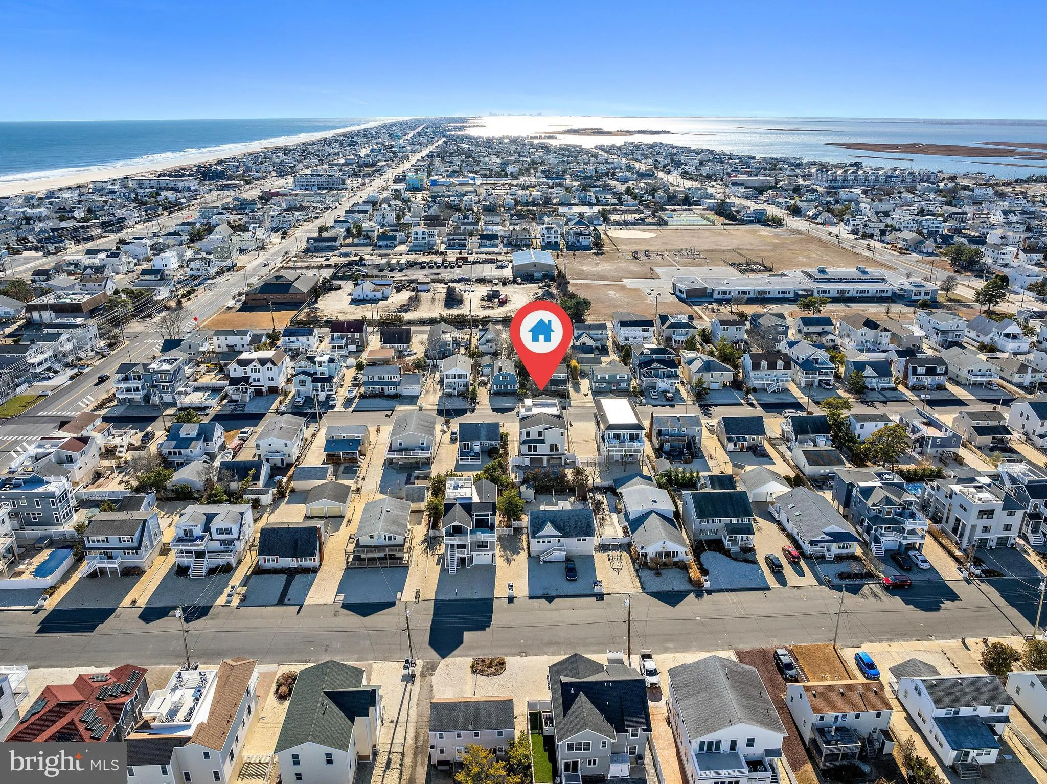 Surf City, New Jersey 08008, United States, 4 Bedrooms Bedrooms, ,5 BathroomsBathrooms,Residential,Active,9987