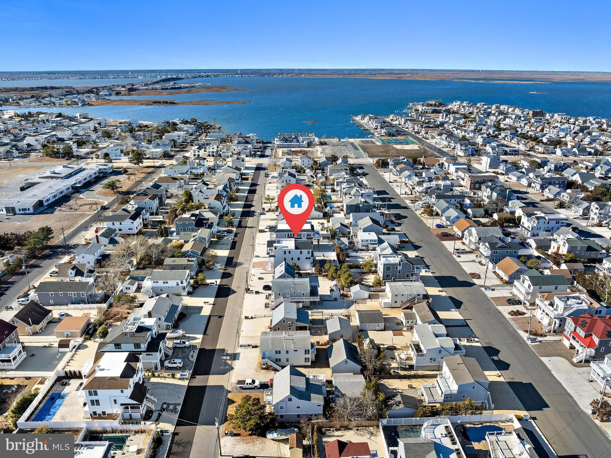 Surf City, New Jersey 08008, United States, 4 Bedrooms Bedrooms, ,5 BathroomsBathrooms,Residential,Active,9987