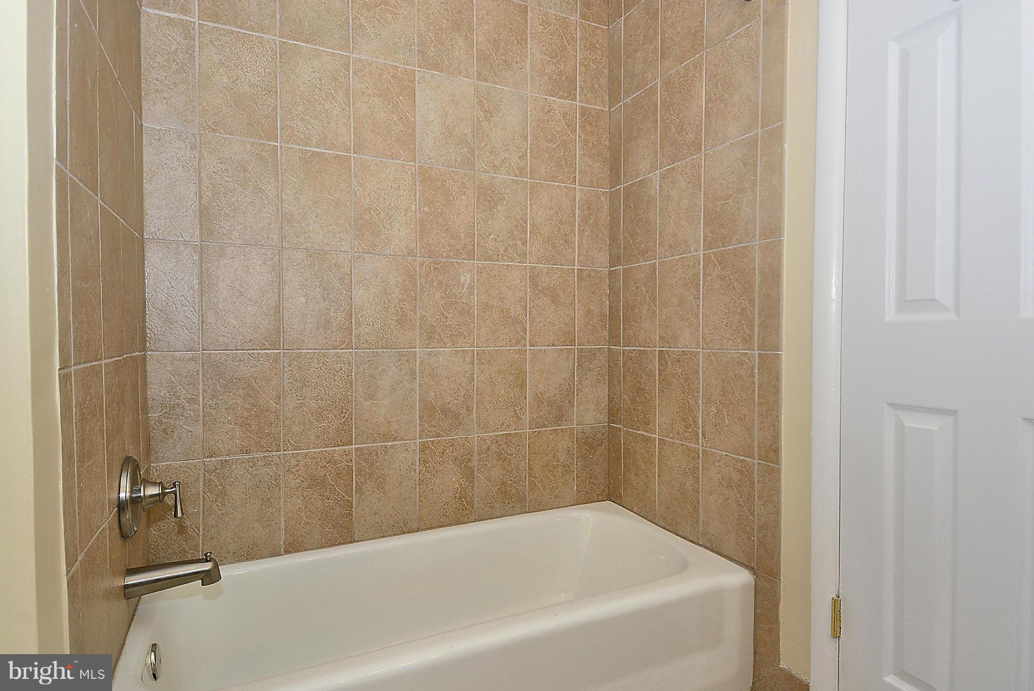 ASHBURTON - Residential Lease