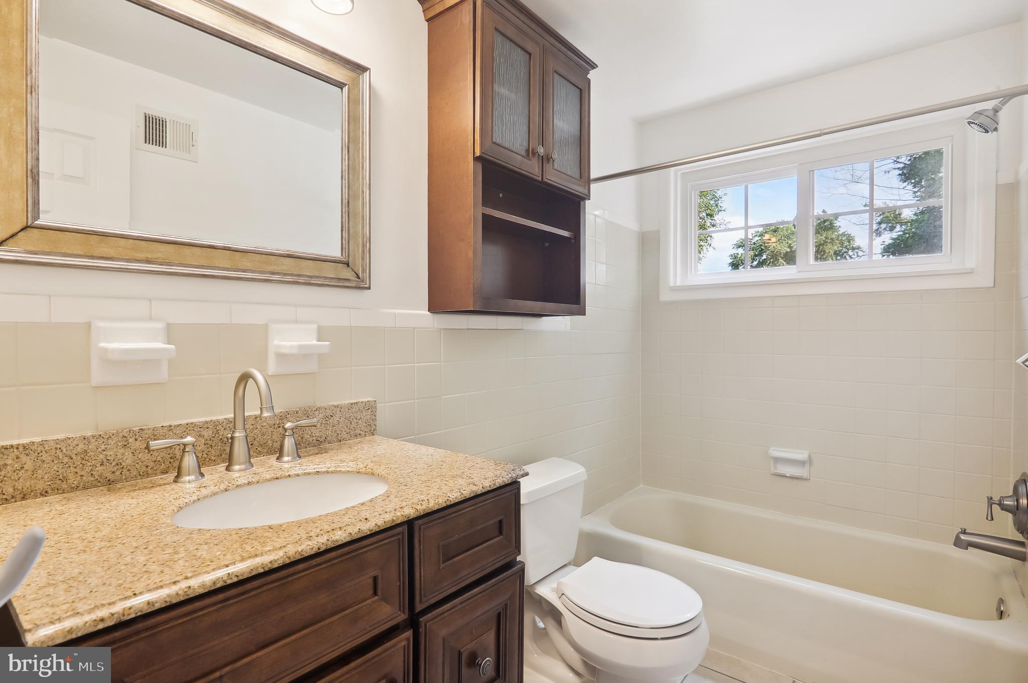 ASHBURTON - Residential Lease