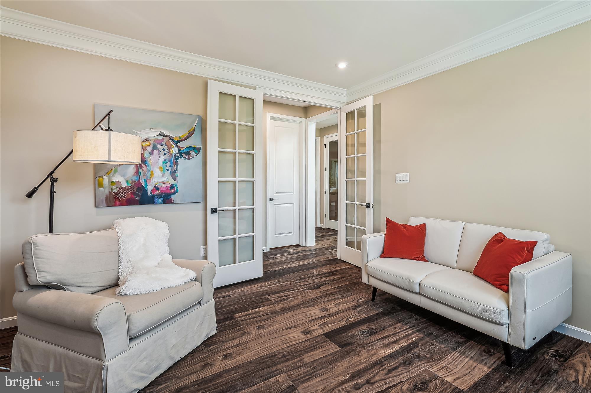 ABRAMS POINTE - Residential