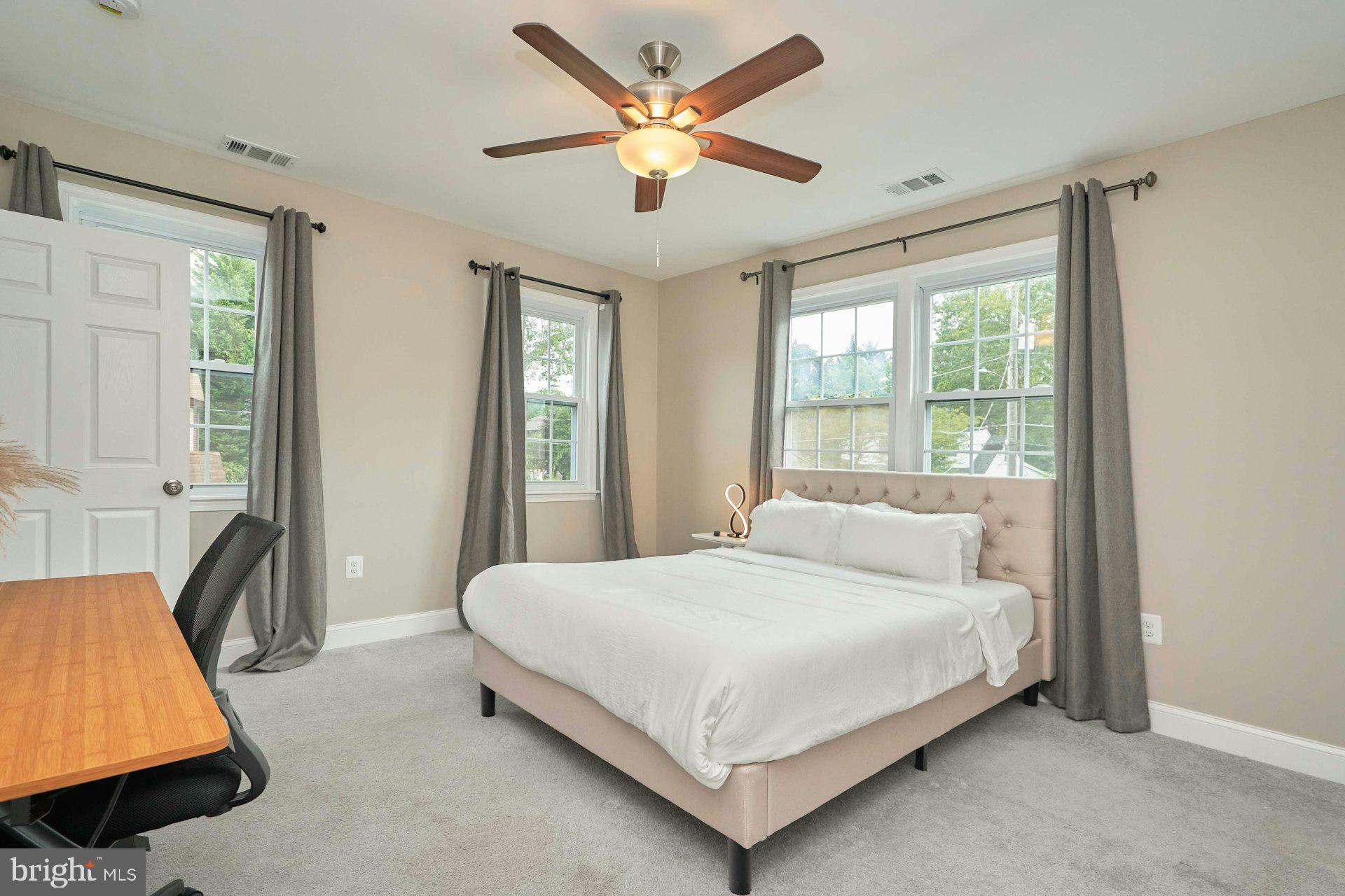 ANNALEE HEIGHTS - Residential